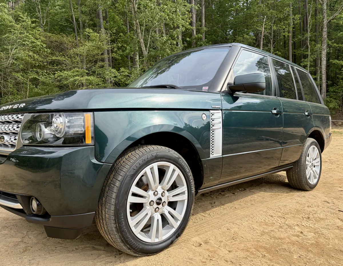 2012 Land Rover Range Rover HSE Lux