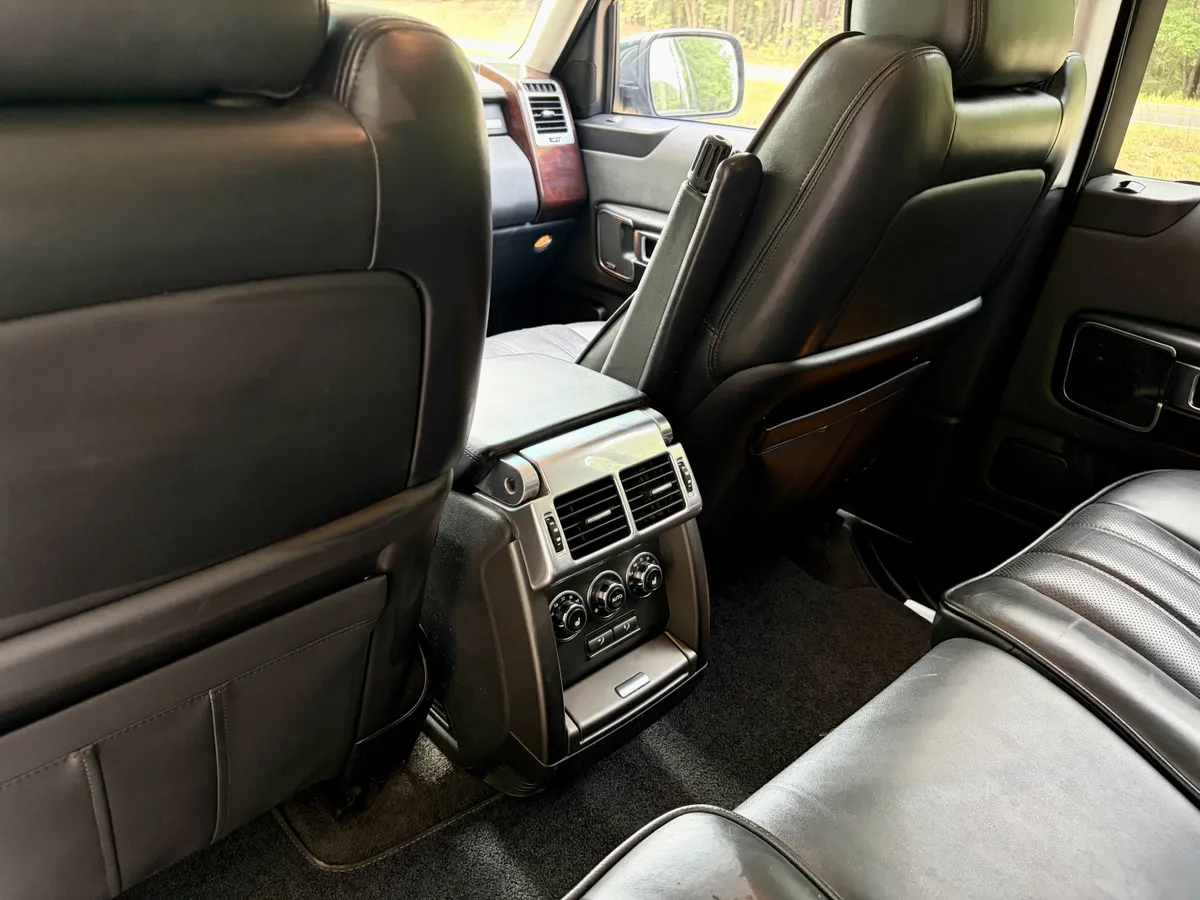 2012 Land Rover Range Rover HSE Lux