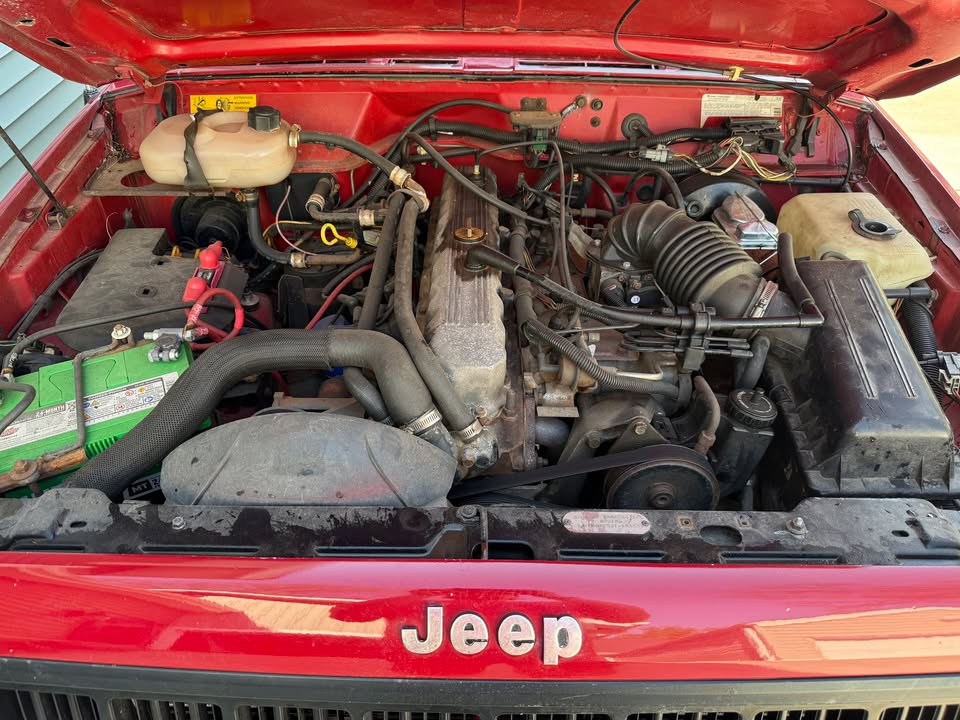 1988 Jeep Comanche Pioneer Olympic Edition