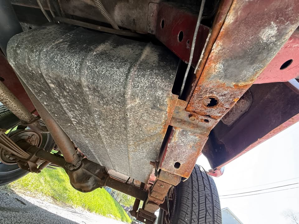 1988 Jeep Comanche Pioneer Olympic Edition