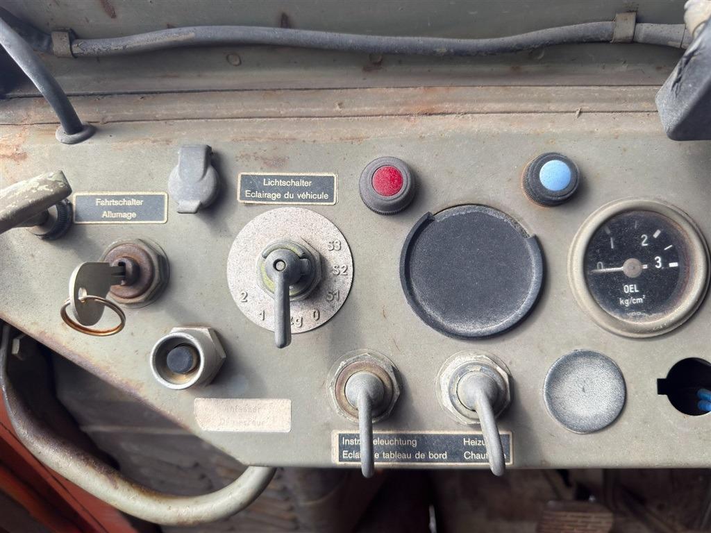 1968 Mercedes-Benz Unimog 404S