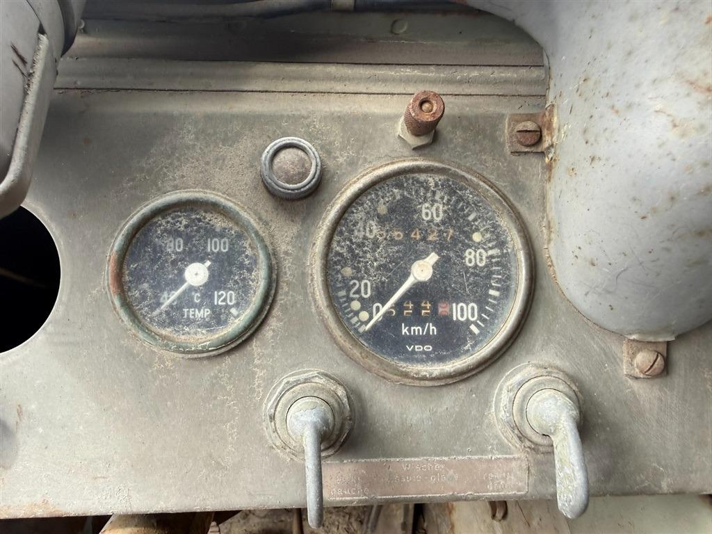 1968 Mercedes-Benz Unimog 404S