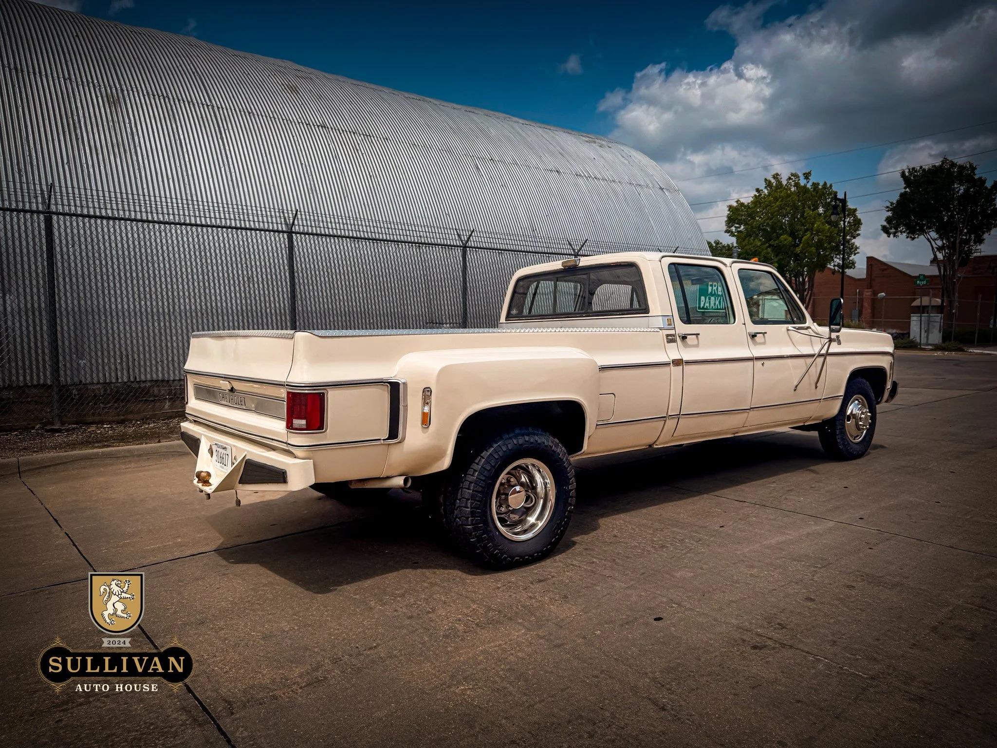 1979 Chevrolet Silverado C30 Dually - 2