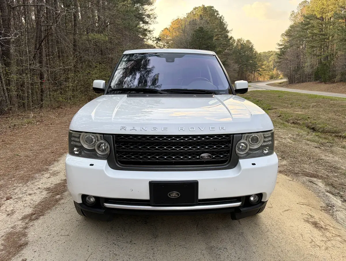 2011 Land Rover Range Rover HSE Luxury