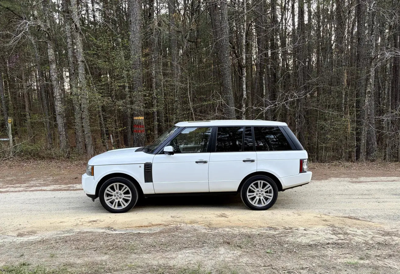 2011 Land Rover Range Rover HSE Luxury