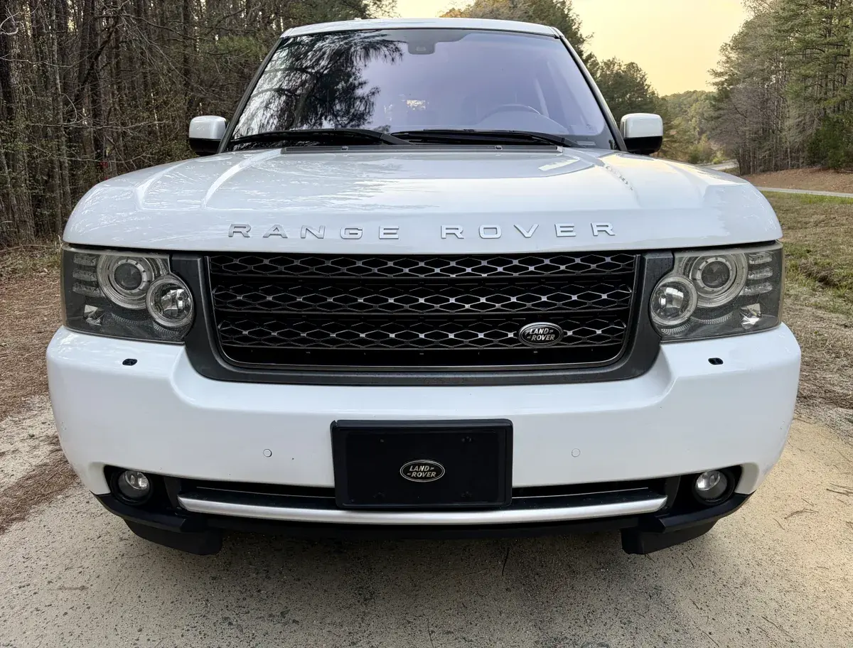 2011 Land Rover Range Rover HSE Luxury
