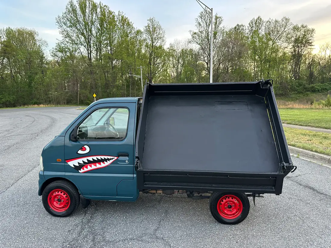 2000 Suzuki Carry 3-Way Dump Truck - 5