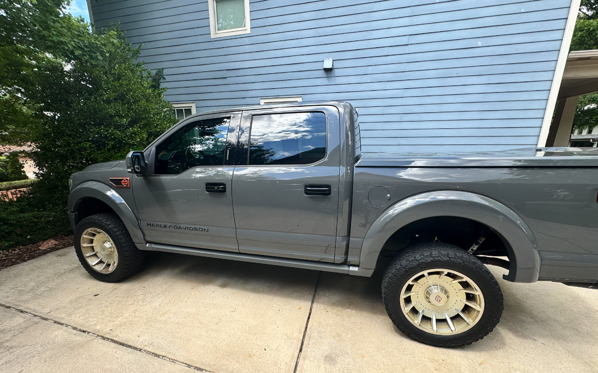 2019 Ford F-150 Harley Davidson - 4