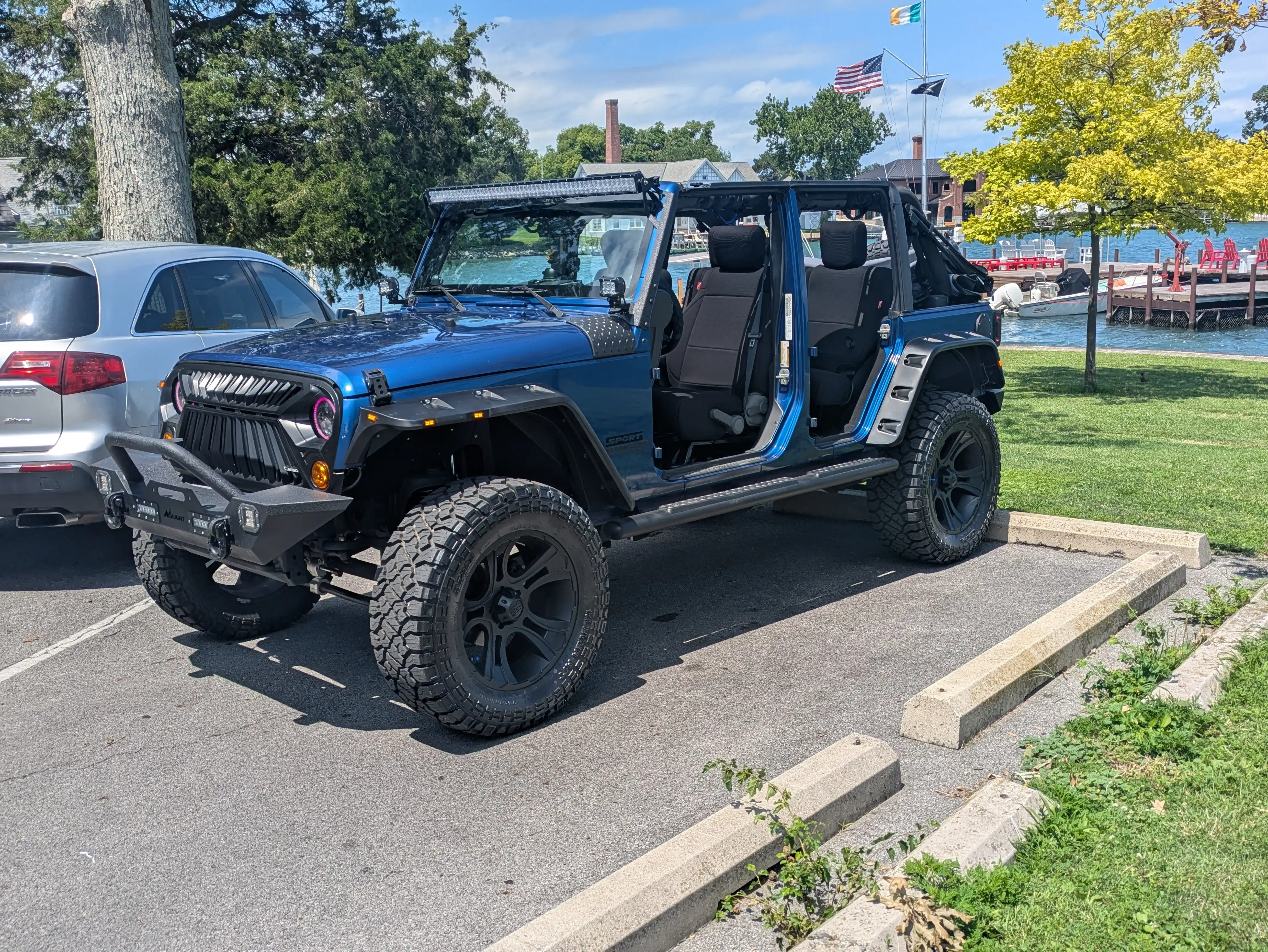 2010 Jeep Wrangler Unlimited Sport - 3