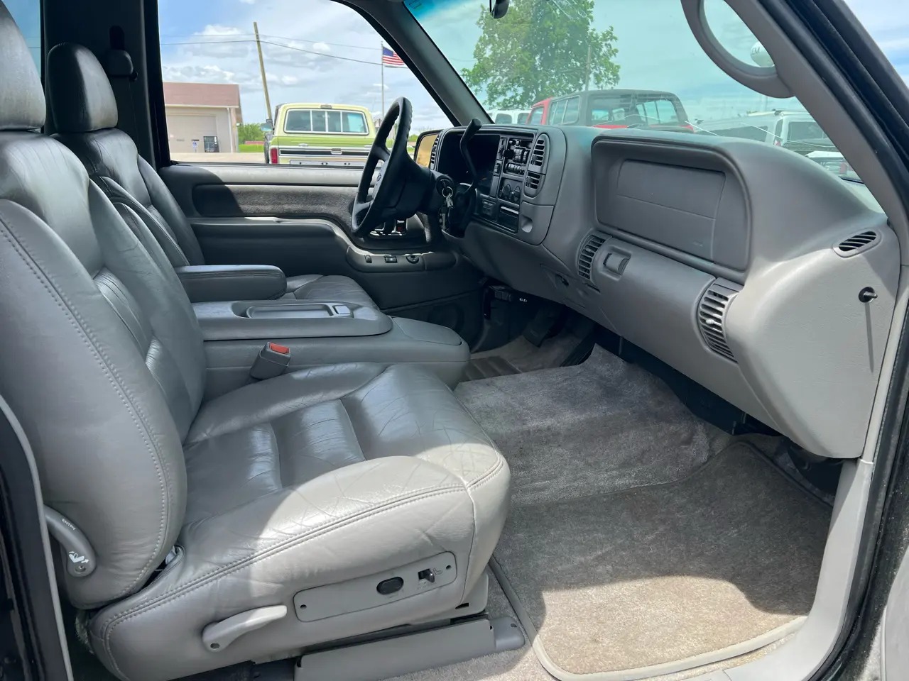 1999 Chevrolet Tahoe LT