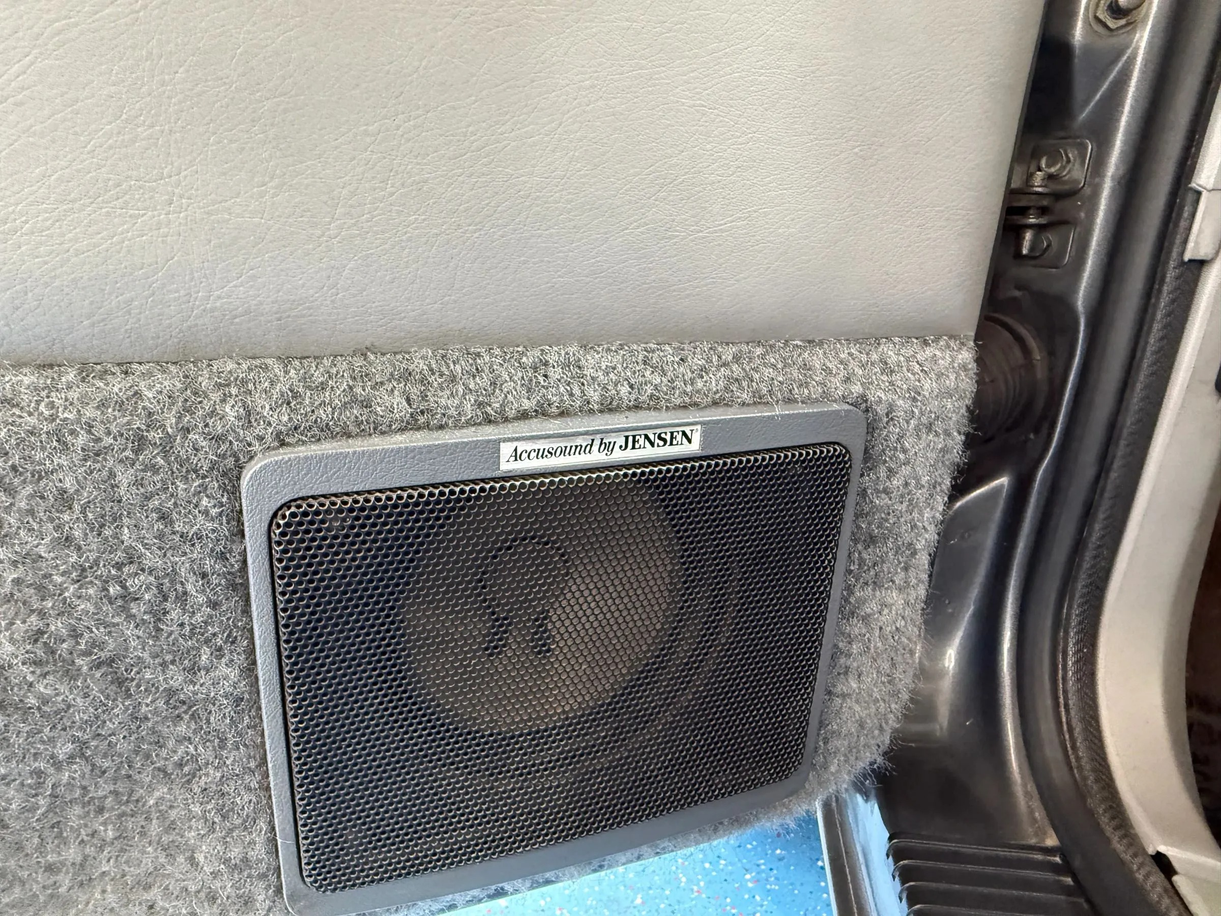 1990 Jeep Cherokee Laredo