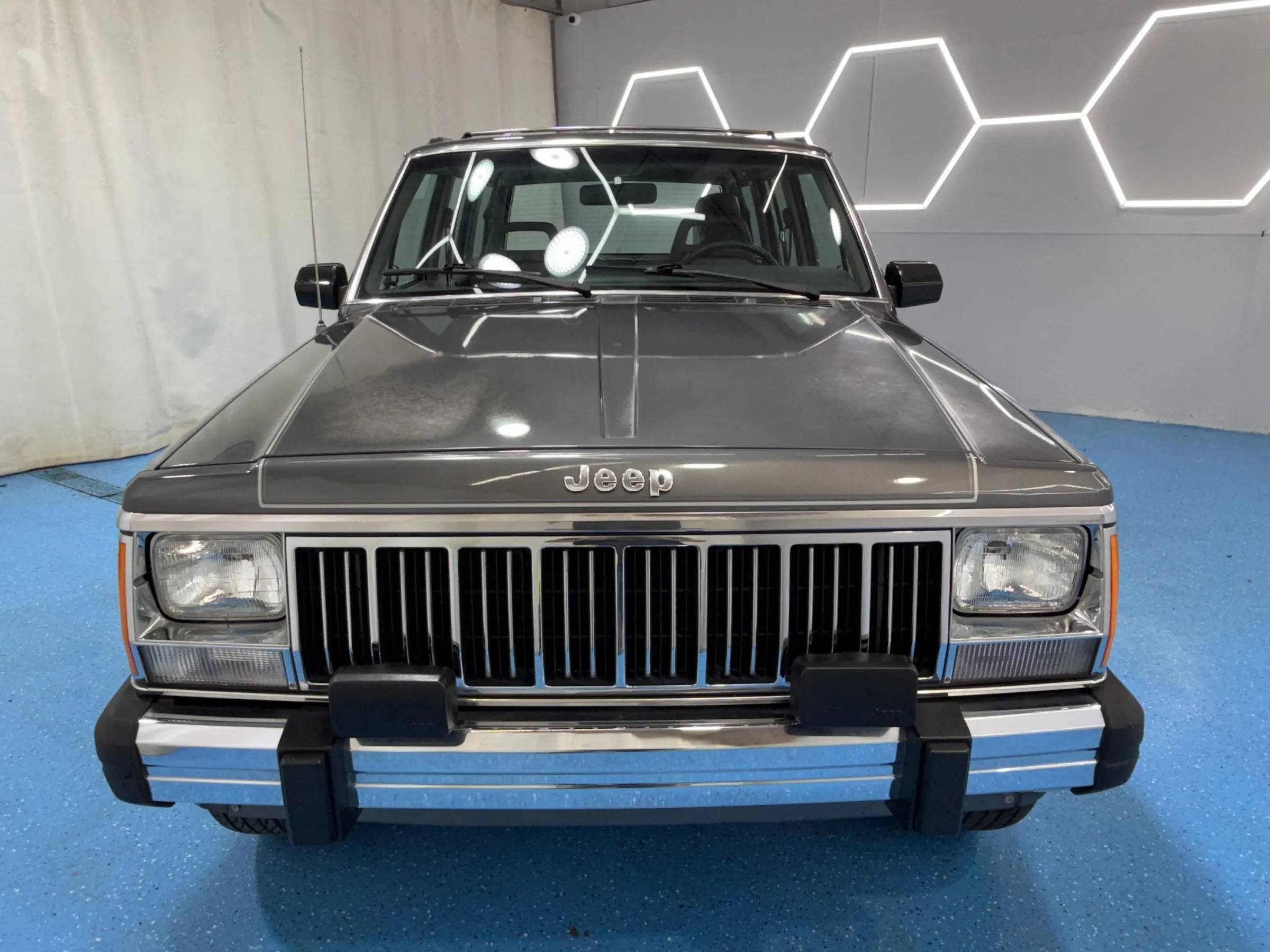 1990 Jeep Cherokee Laredo
