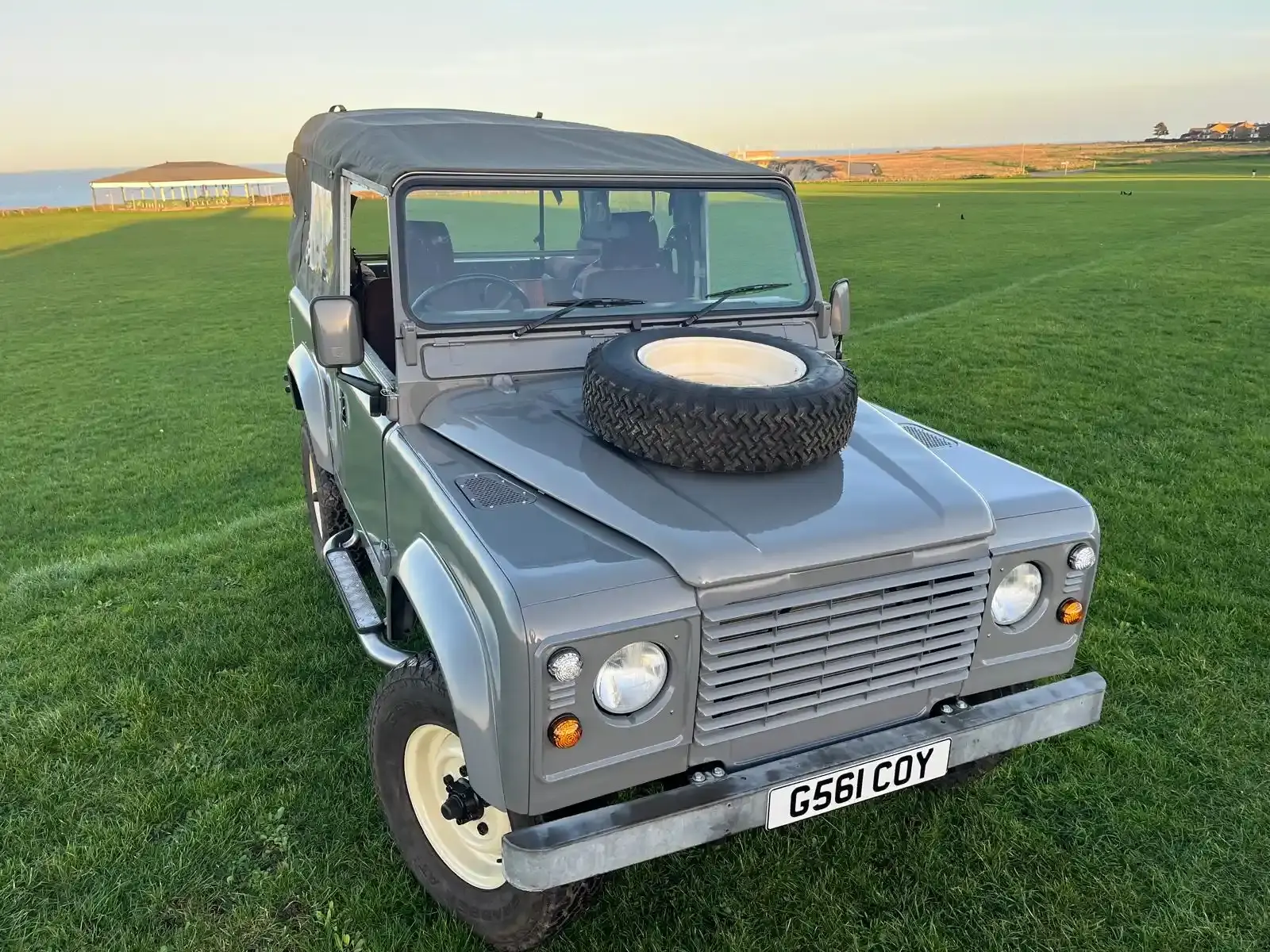 1990 Land Rover Defender 90