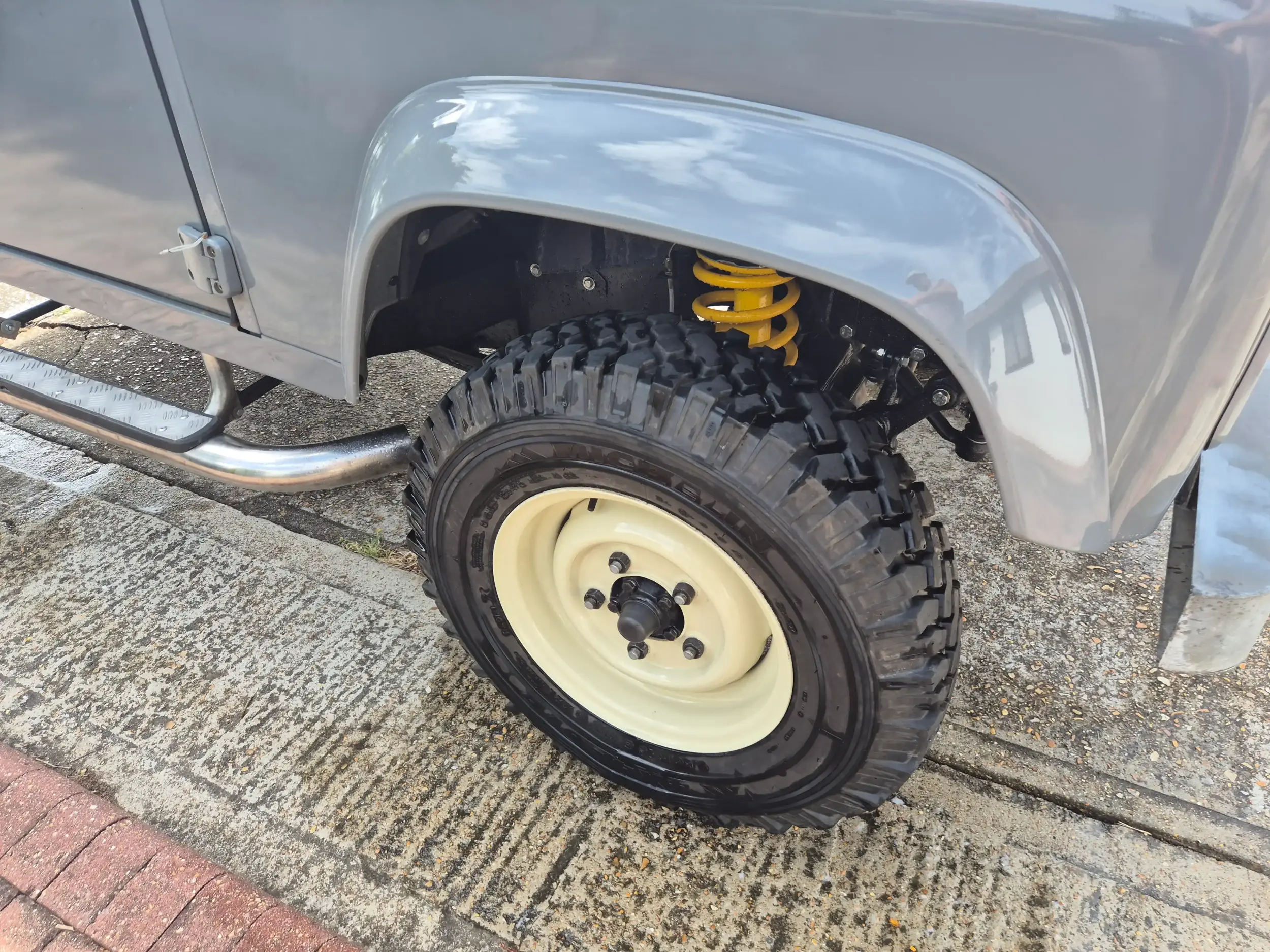 1990 Land Rover Defender 90