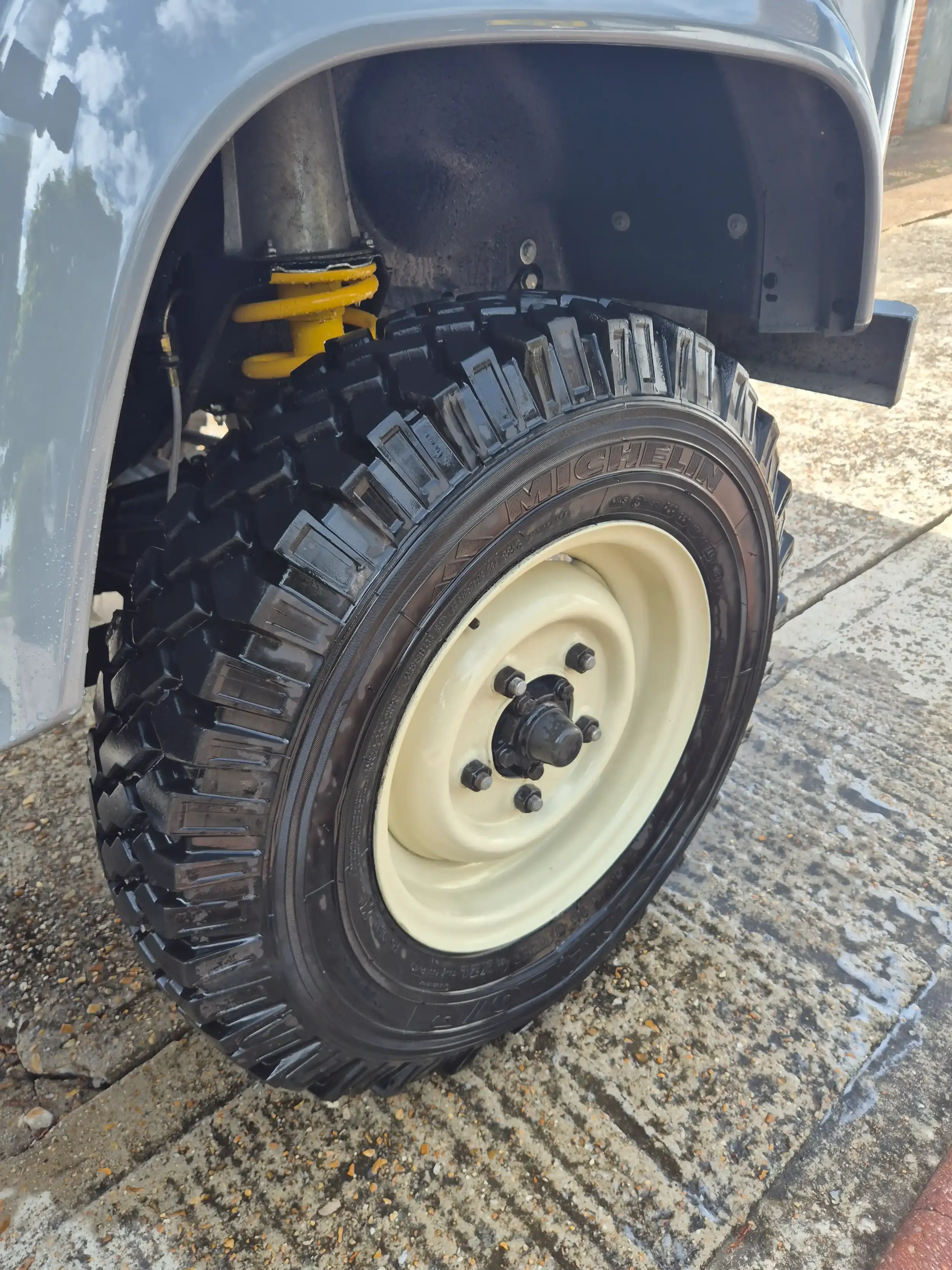 1990 Land Rover Defender 90