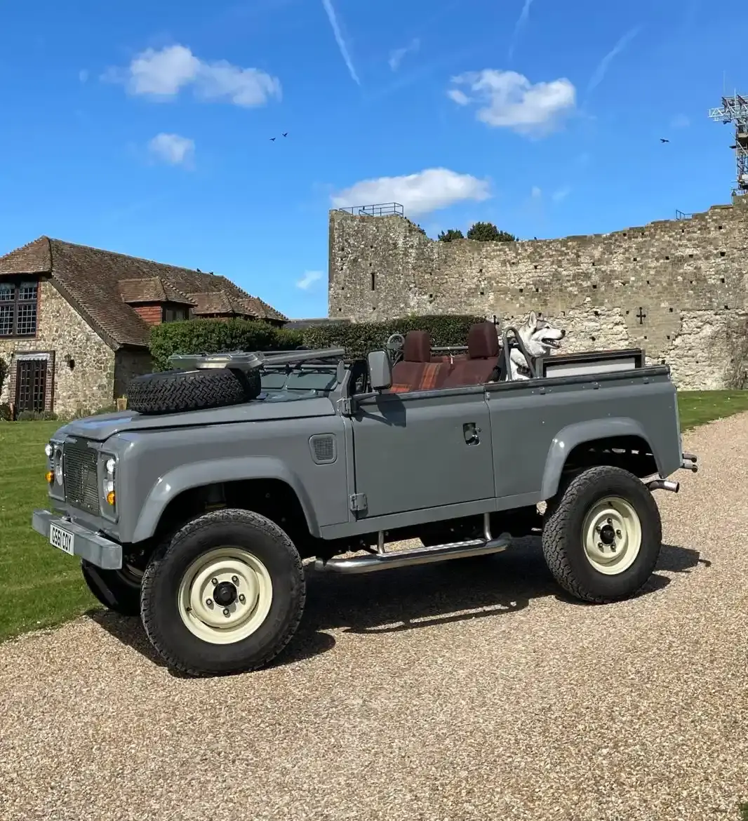 1990 Land Rover Defender 90