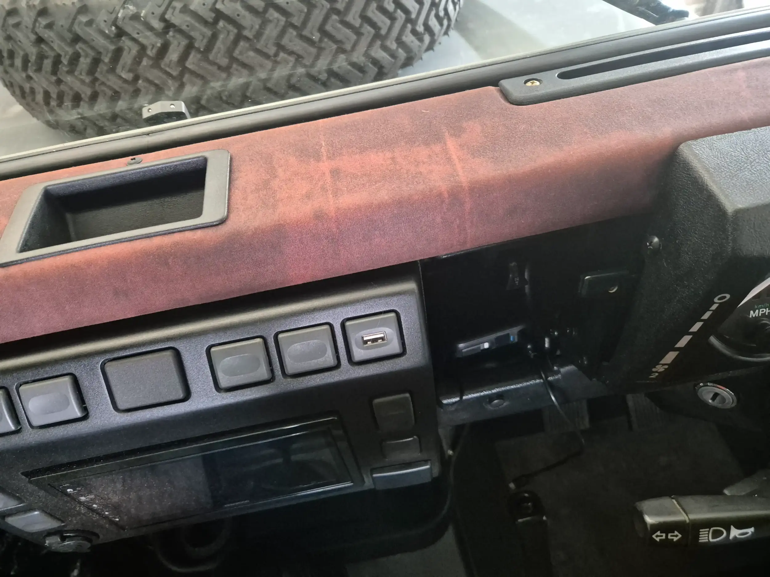 1990 Land Rover Defender 90