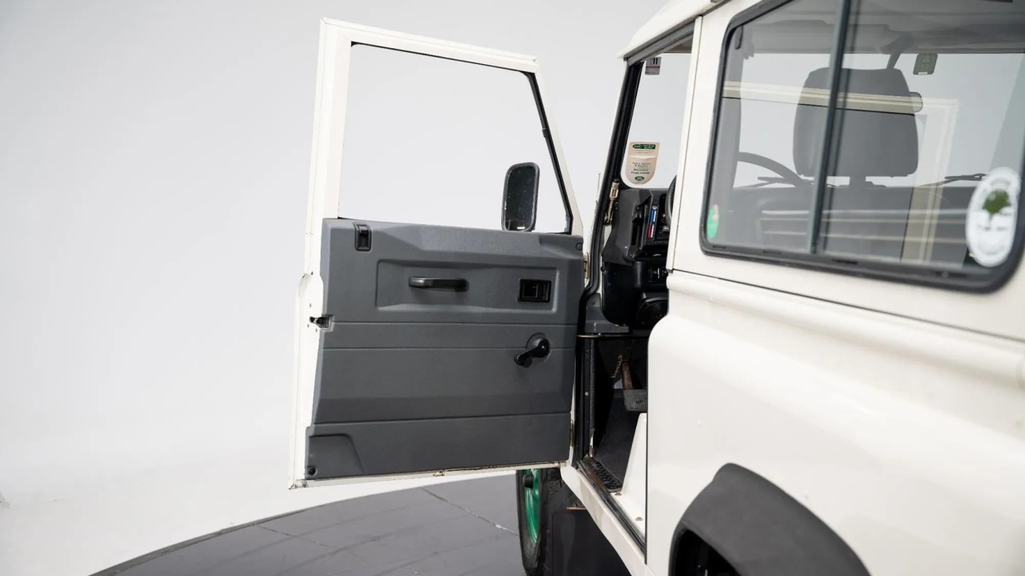 1988 Land Rover Defender 90