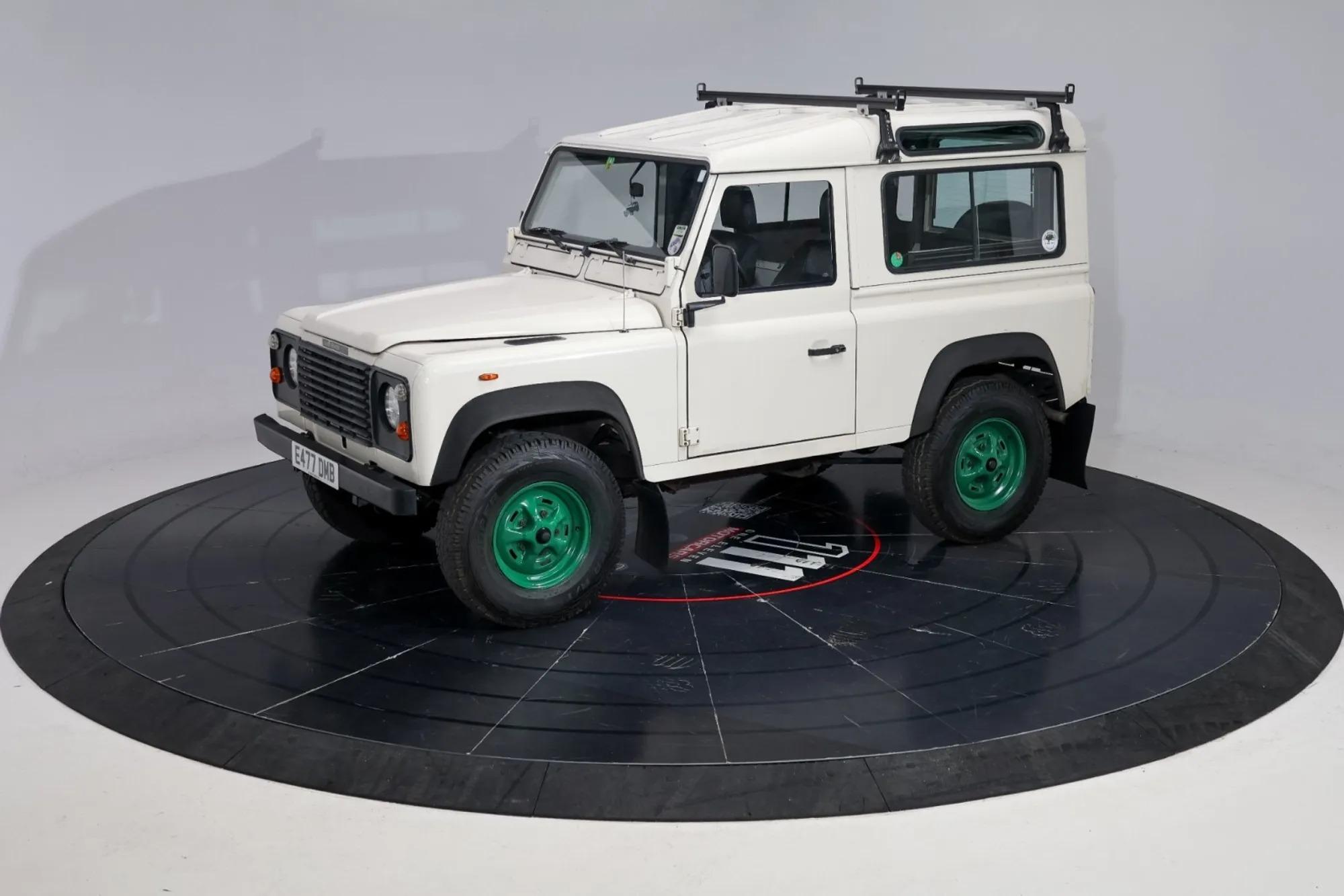 1988 Land Rover Defender 90 - 2