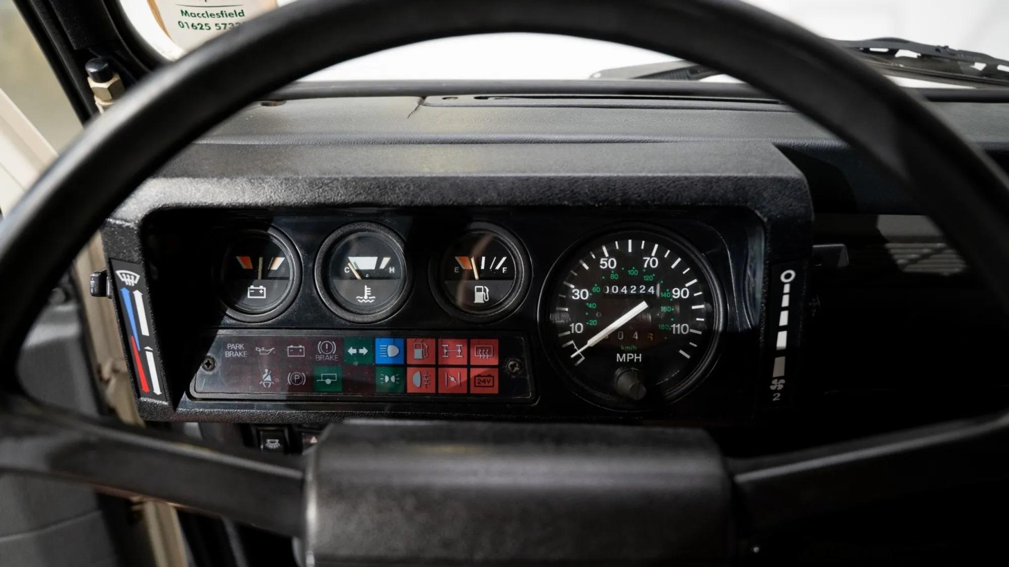 1988 Land Rover Defender 90