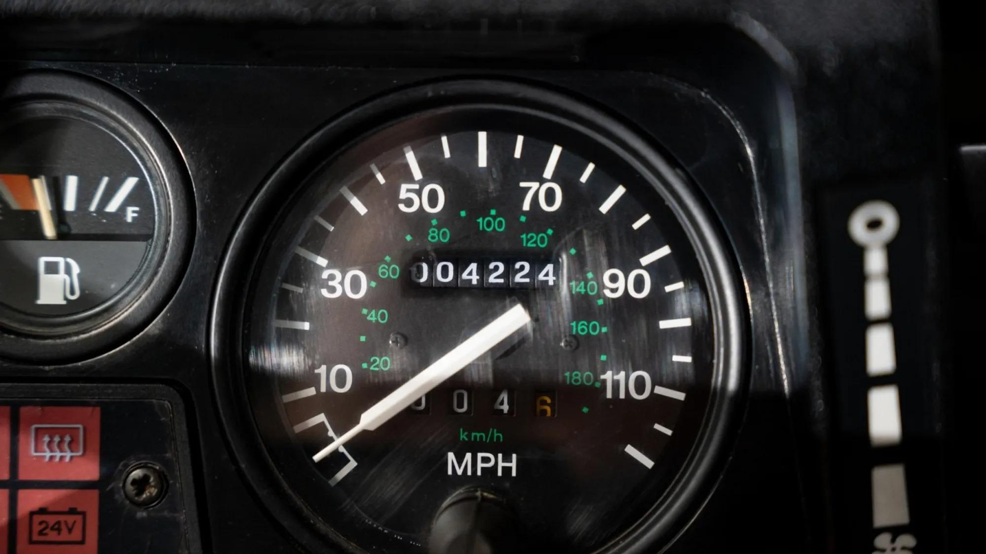 1988 Land Rover Defender 90