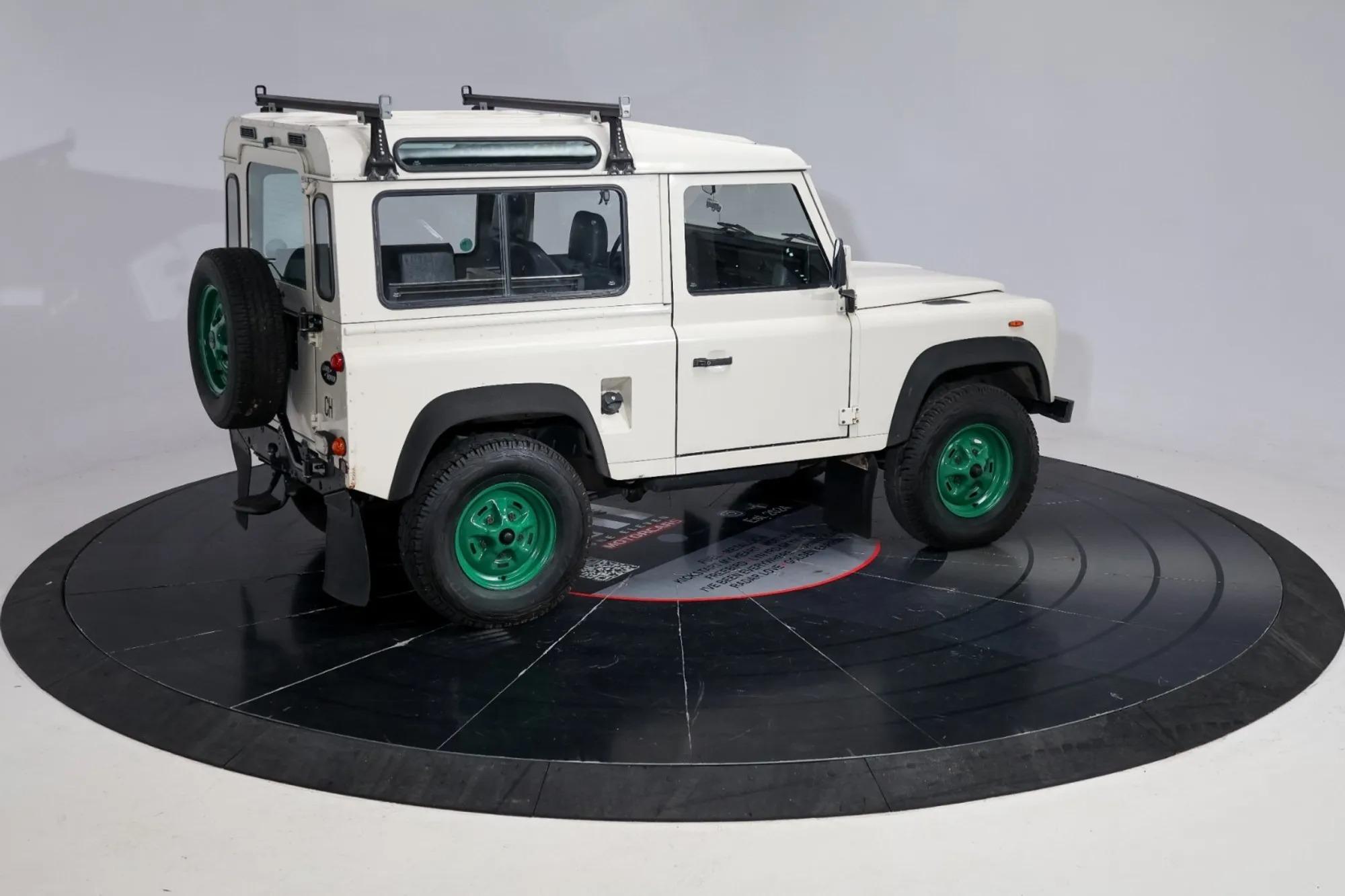 1988 Land Rover Defender 90 - 4