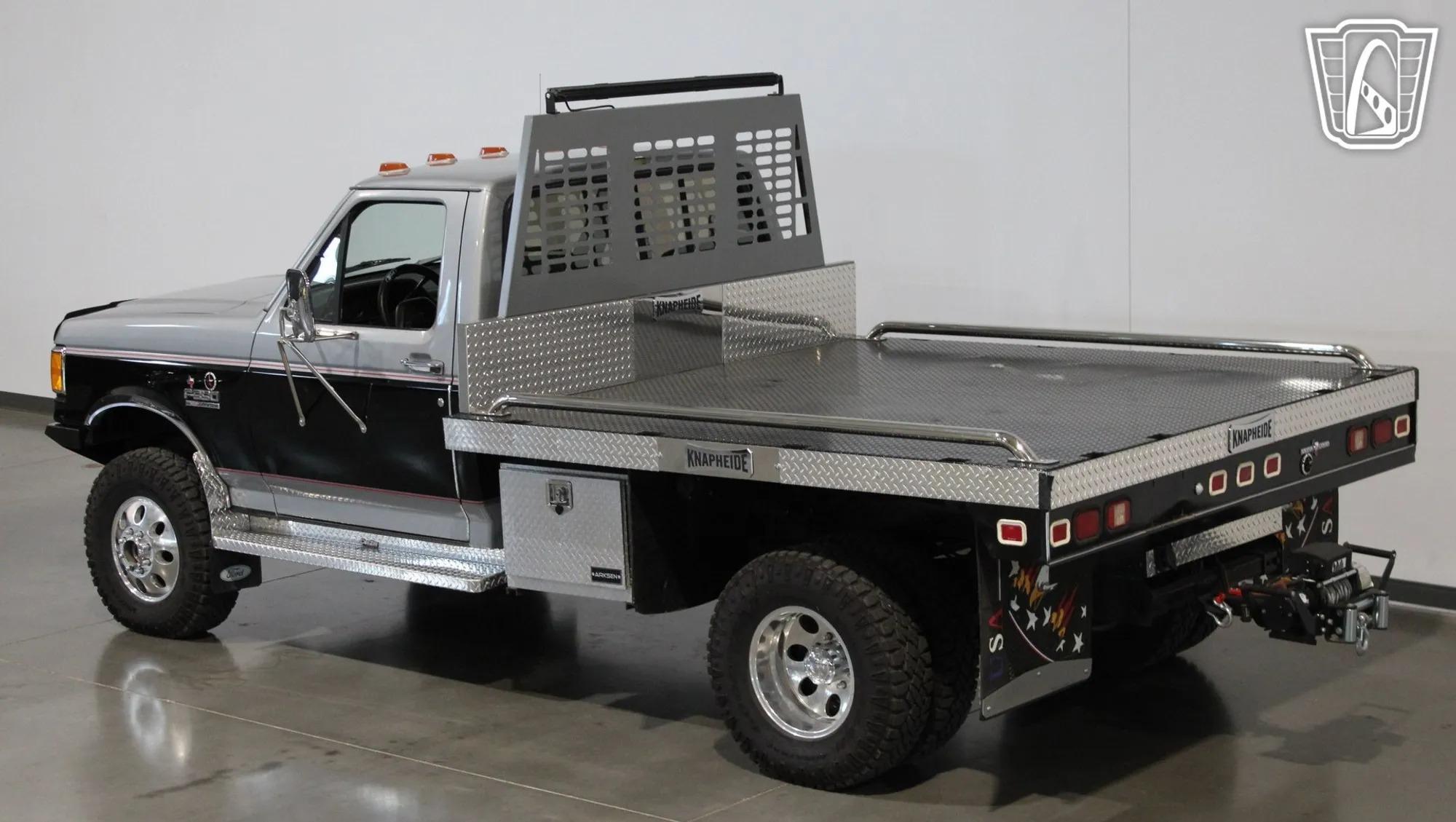 1991 Ford F-350 XLT Lariat