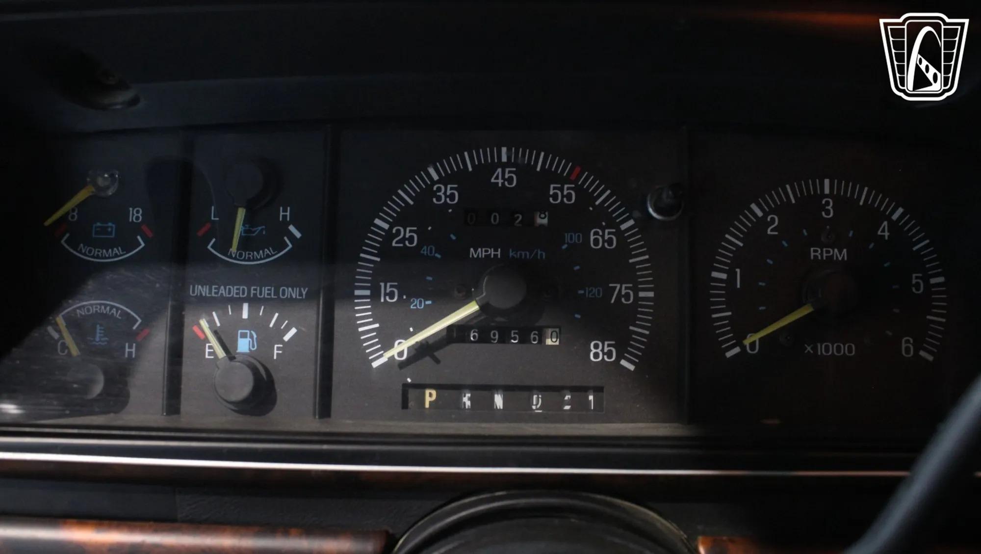 1991 Ford F-350 XLT Lariat