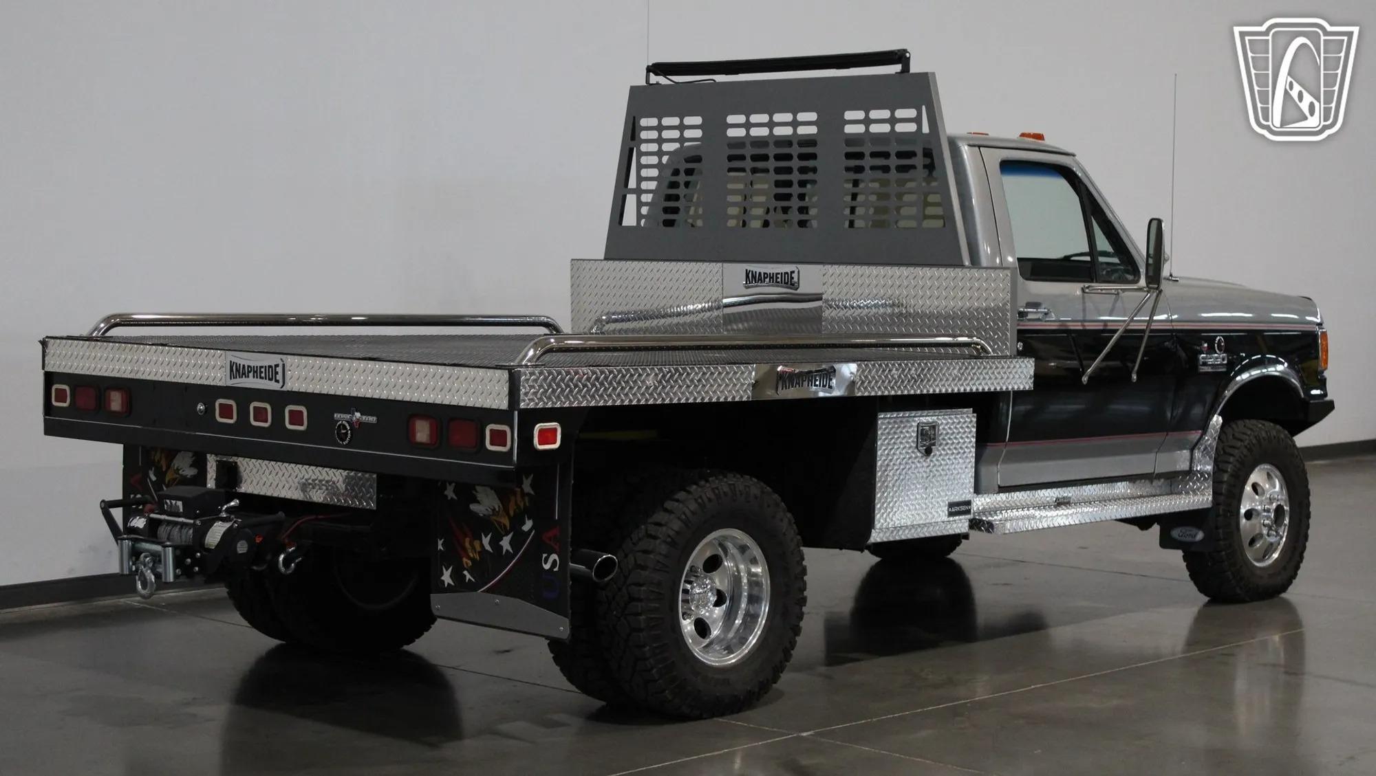 1991 Ford F-350 XLT Lariat