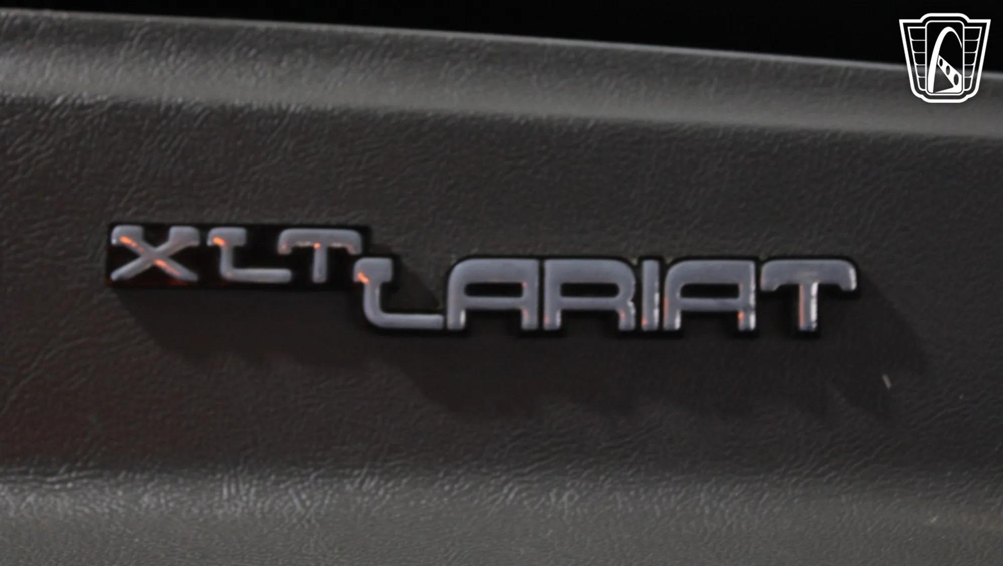 1991 Ford F-350 XLT Lariat