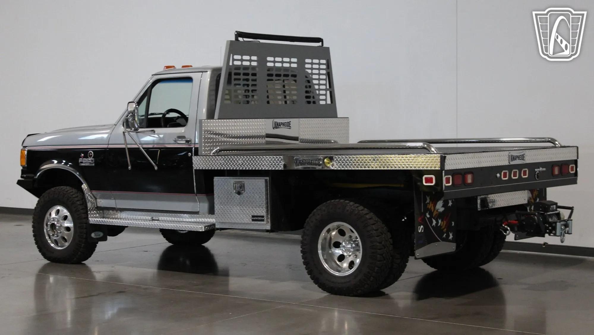 1991 Ford F-350 XLT Lariat