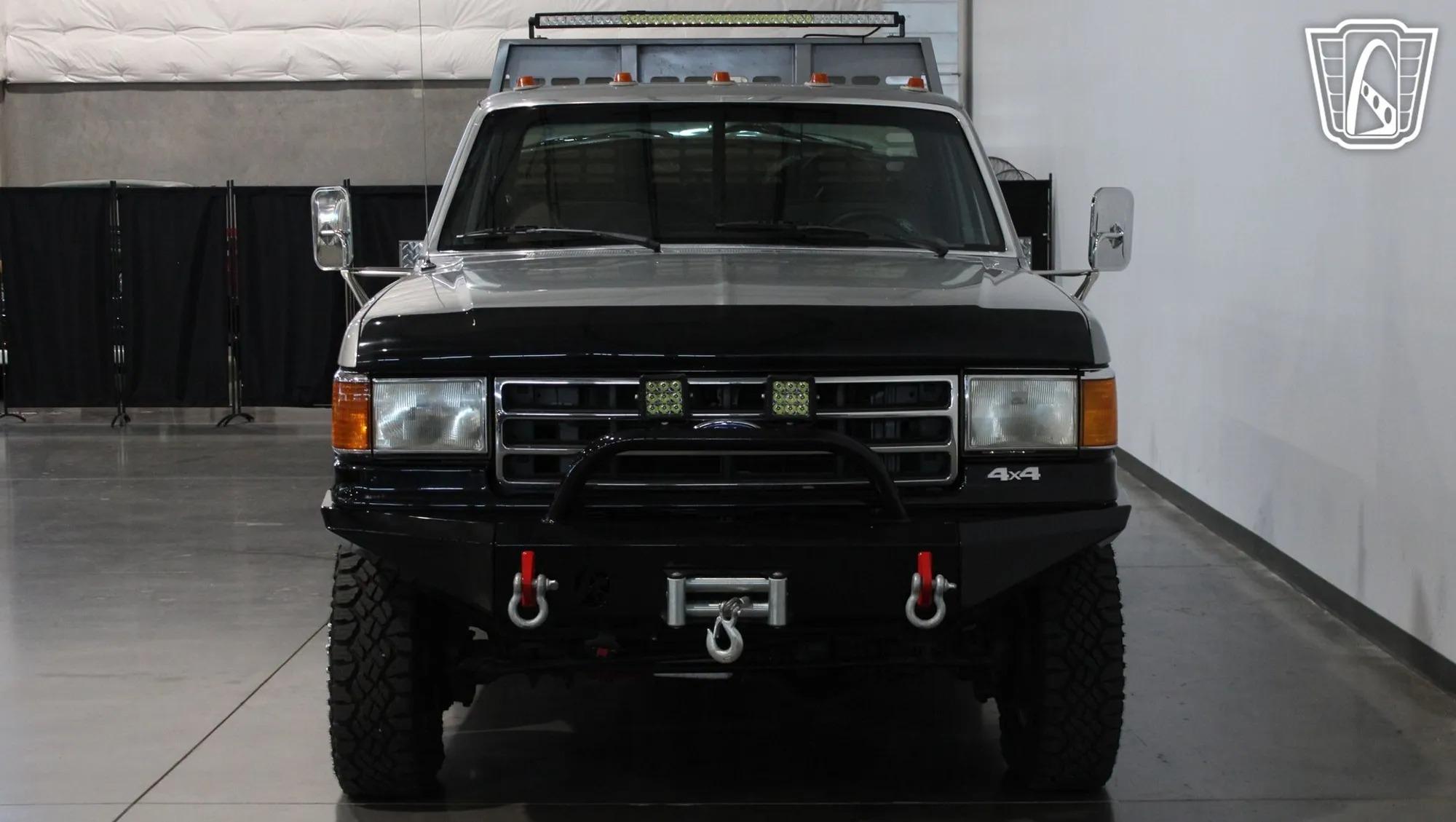 1991 Ford F-350 XLT Lariat