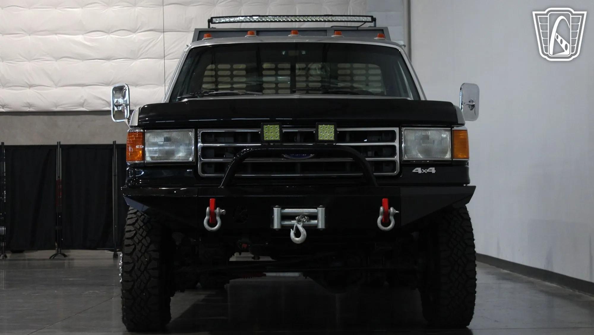 1991 Ford F-350 XLT Lariat