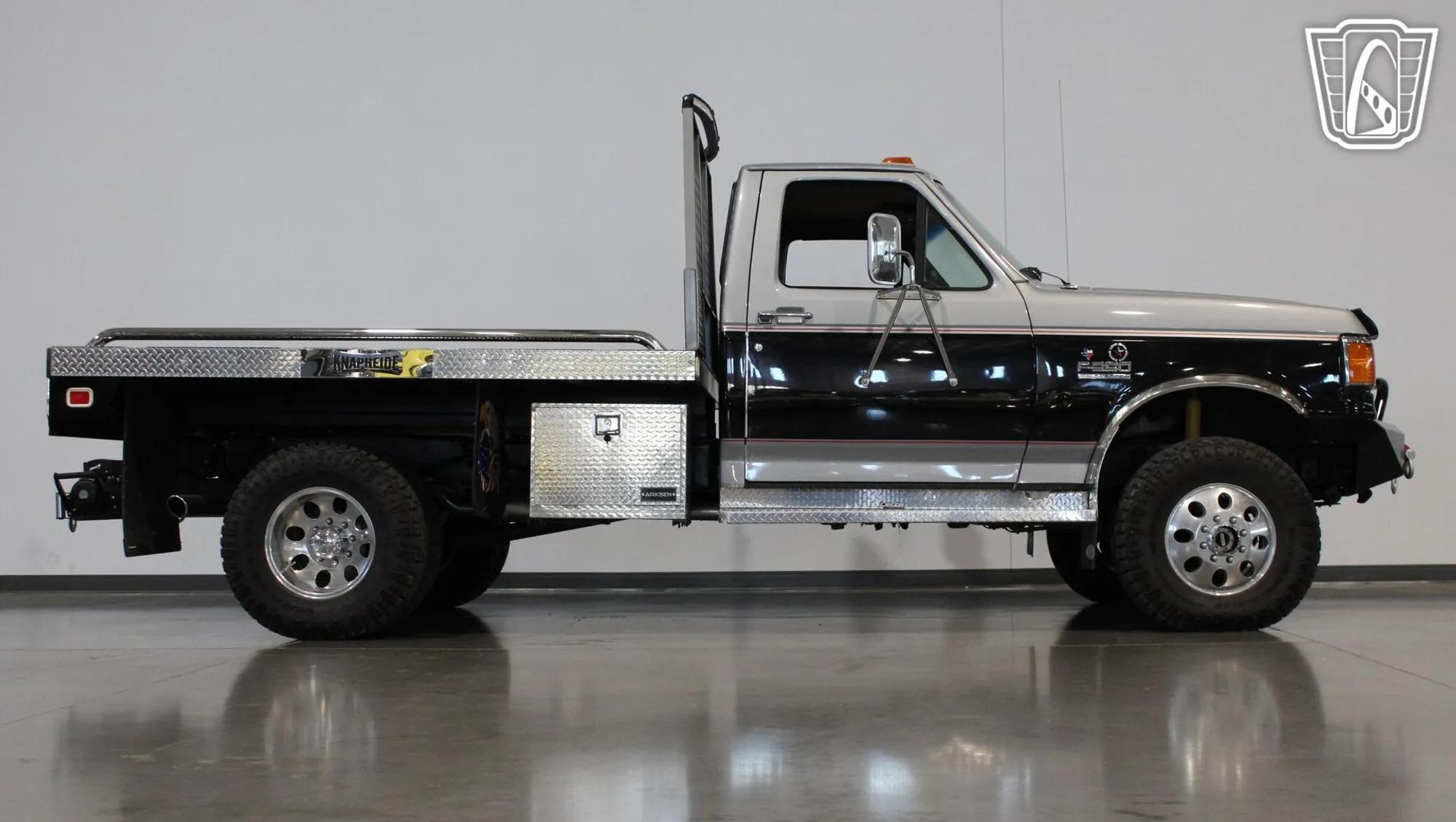 1991 Ford F-350 XLT Lariat