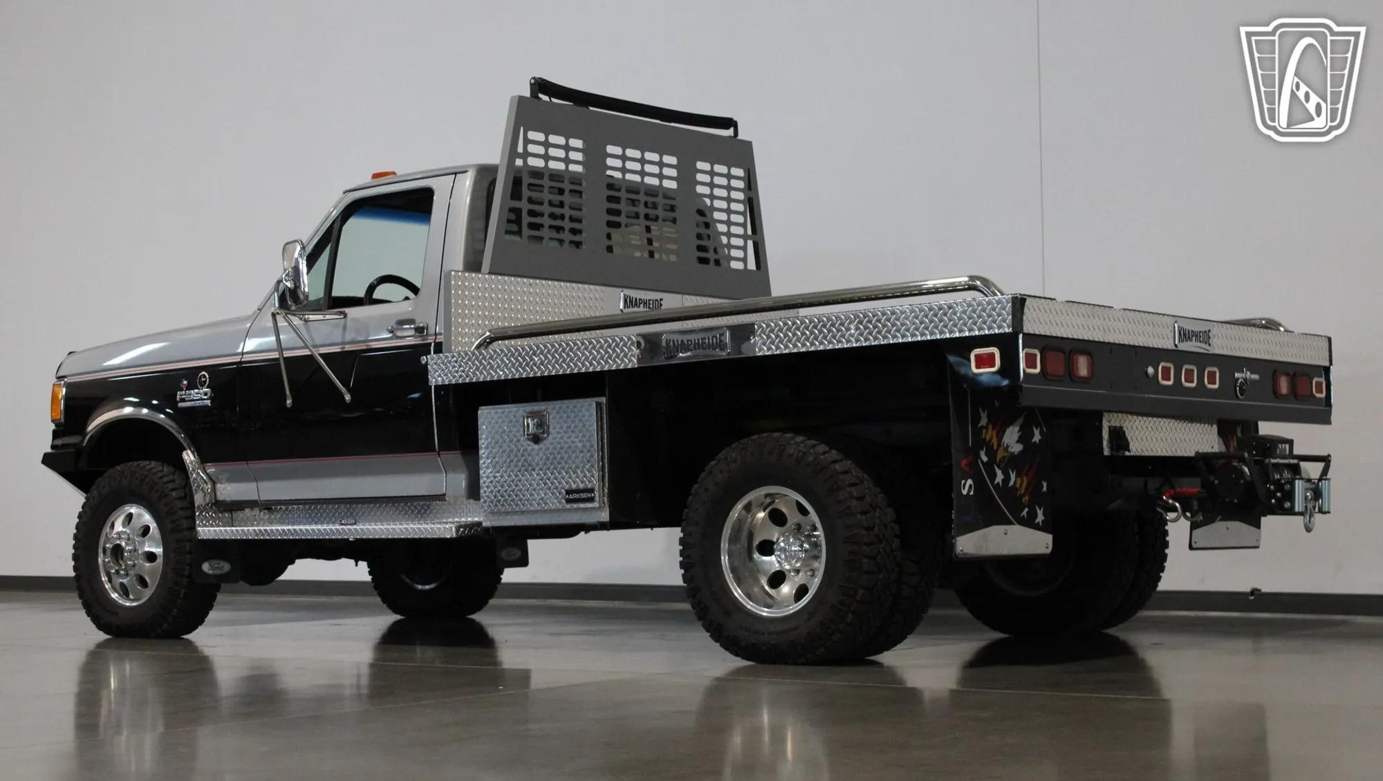 1991 Ford F-350 XLT Lariat