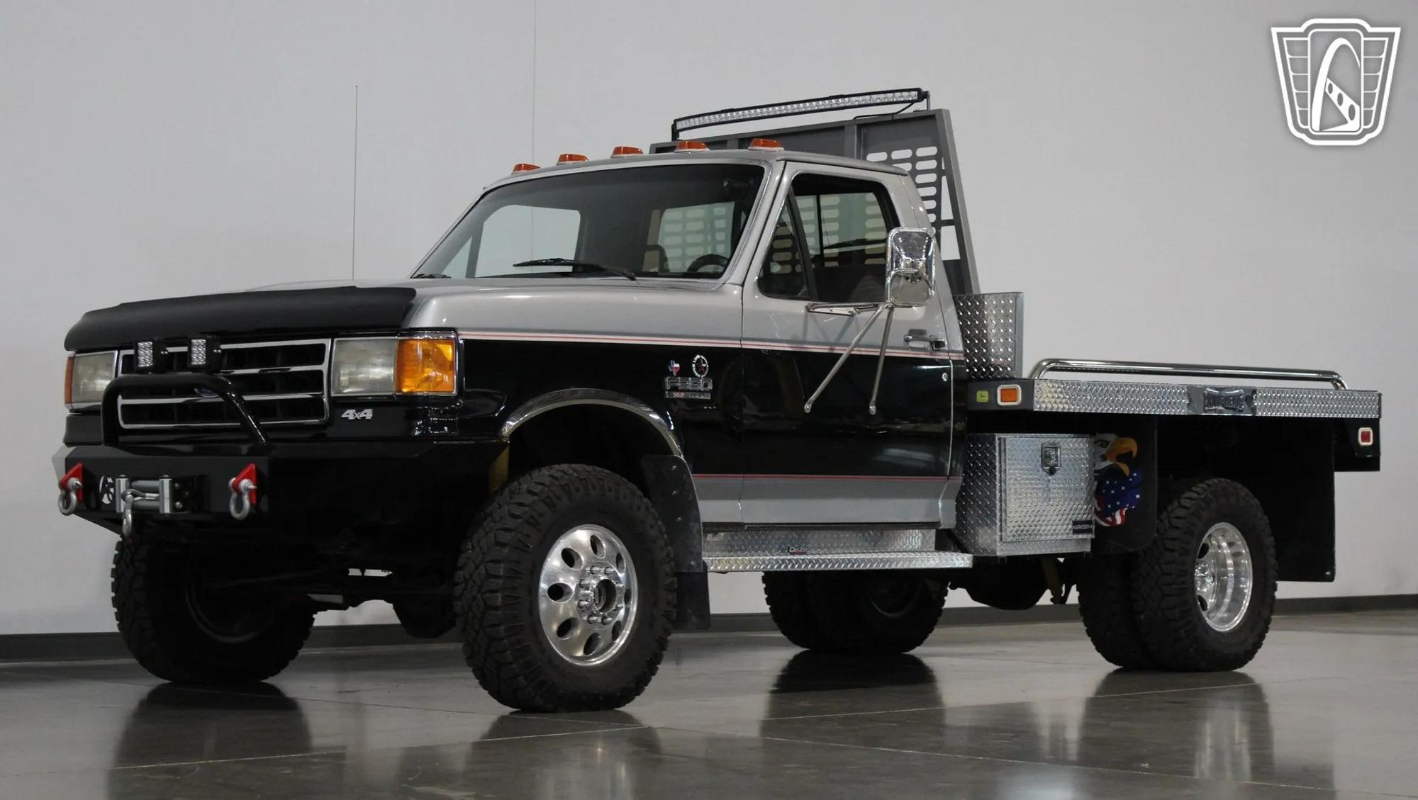 1991 Ford F-350 XLT Lariat