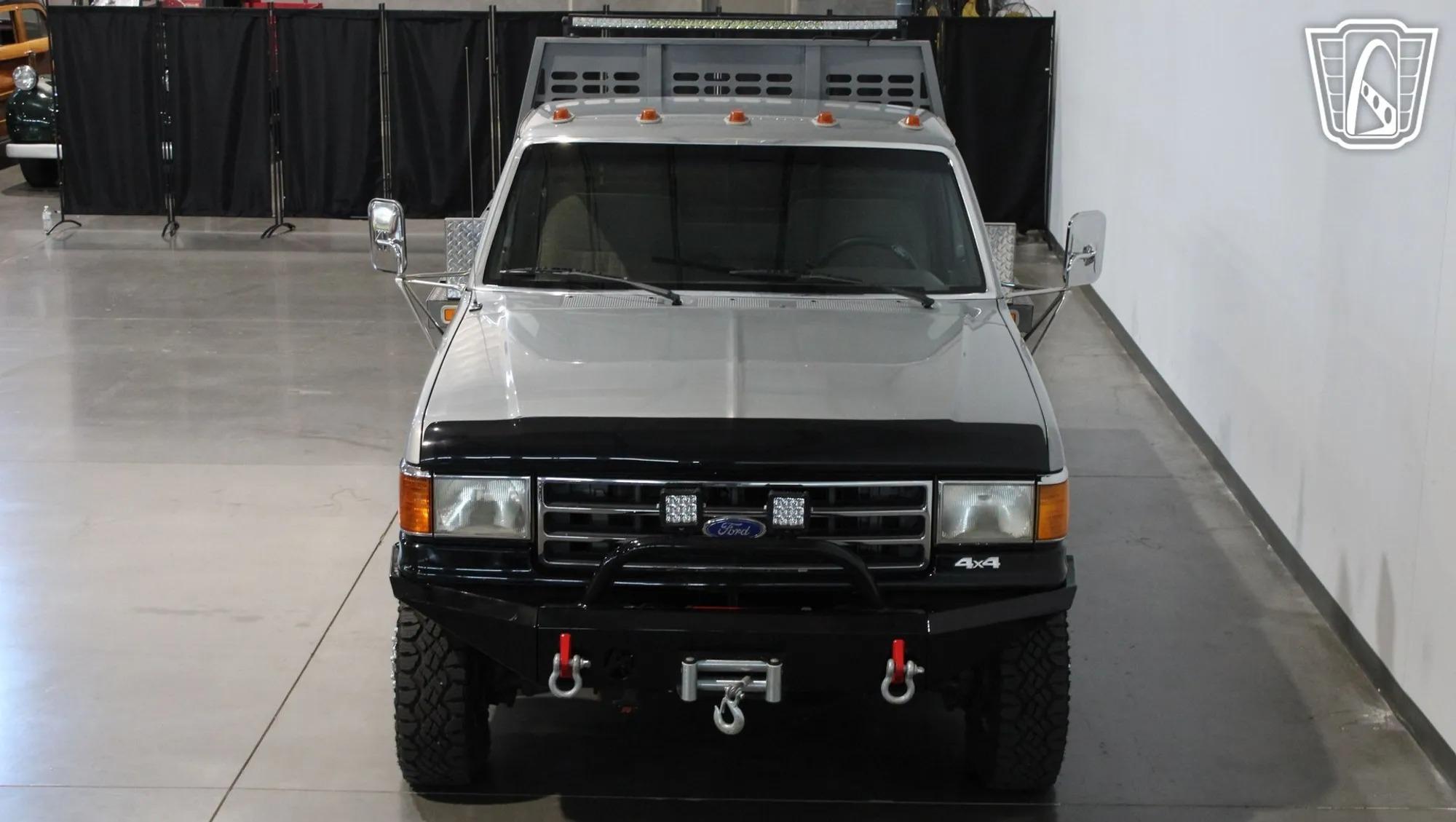 1991 Ford F-350 XLT Lariat