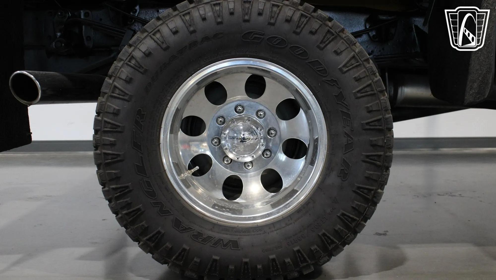 1991 Ford F-350 XLT Lariat