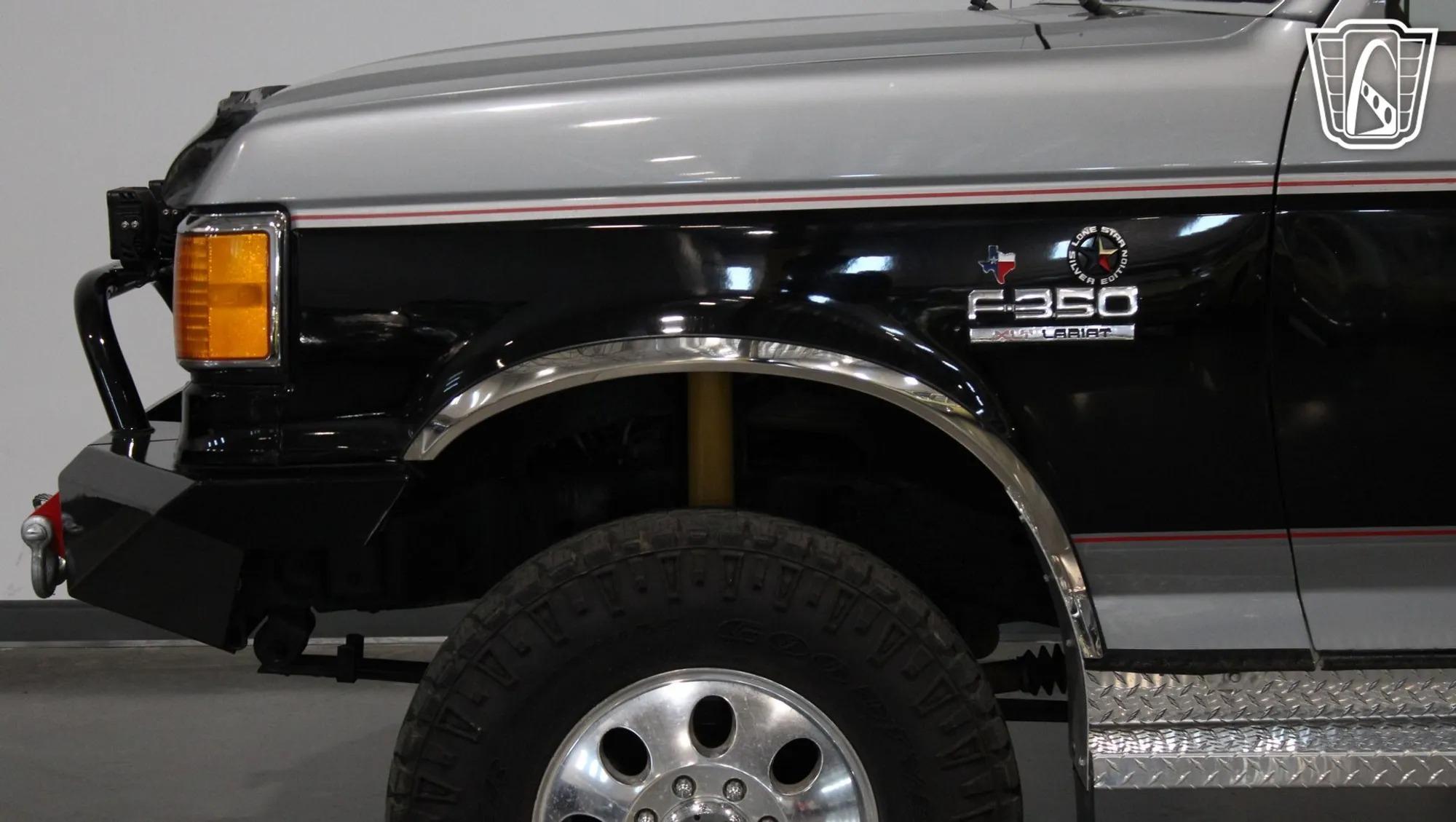 1991 Ford F-350 XLT Lariat