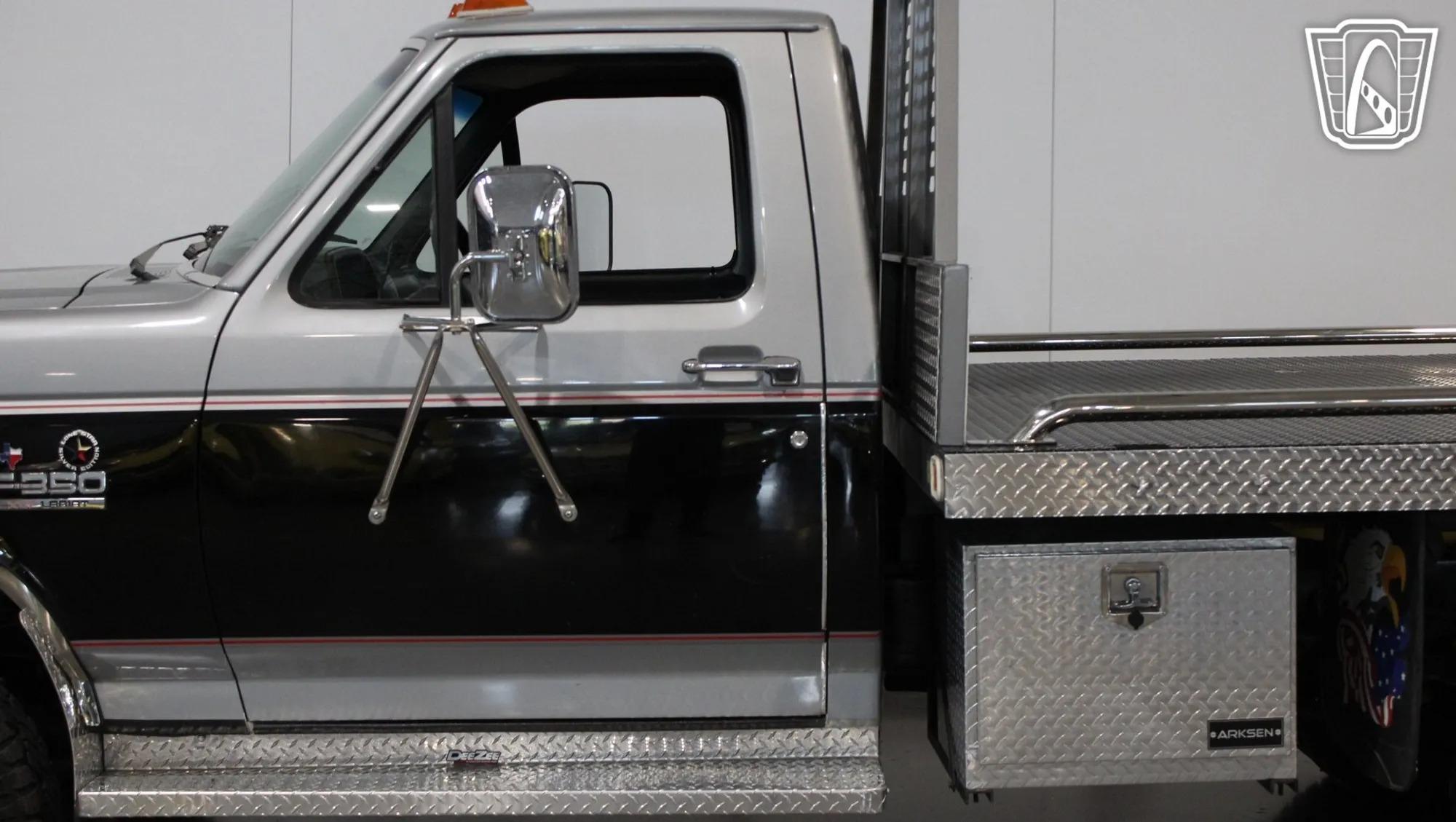 1991 Ford F-350 XLT Lariat