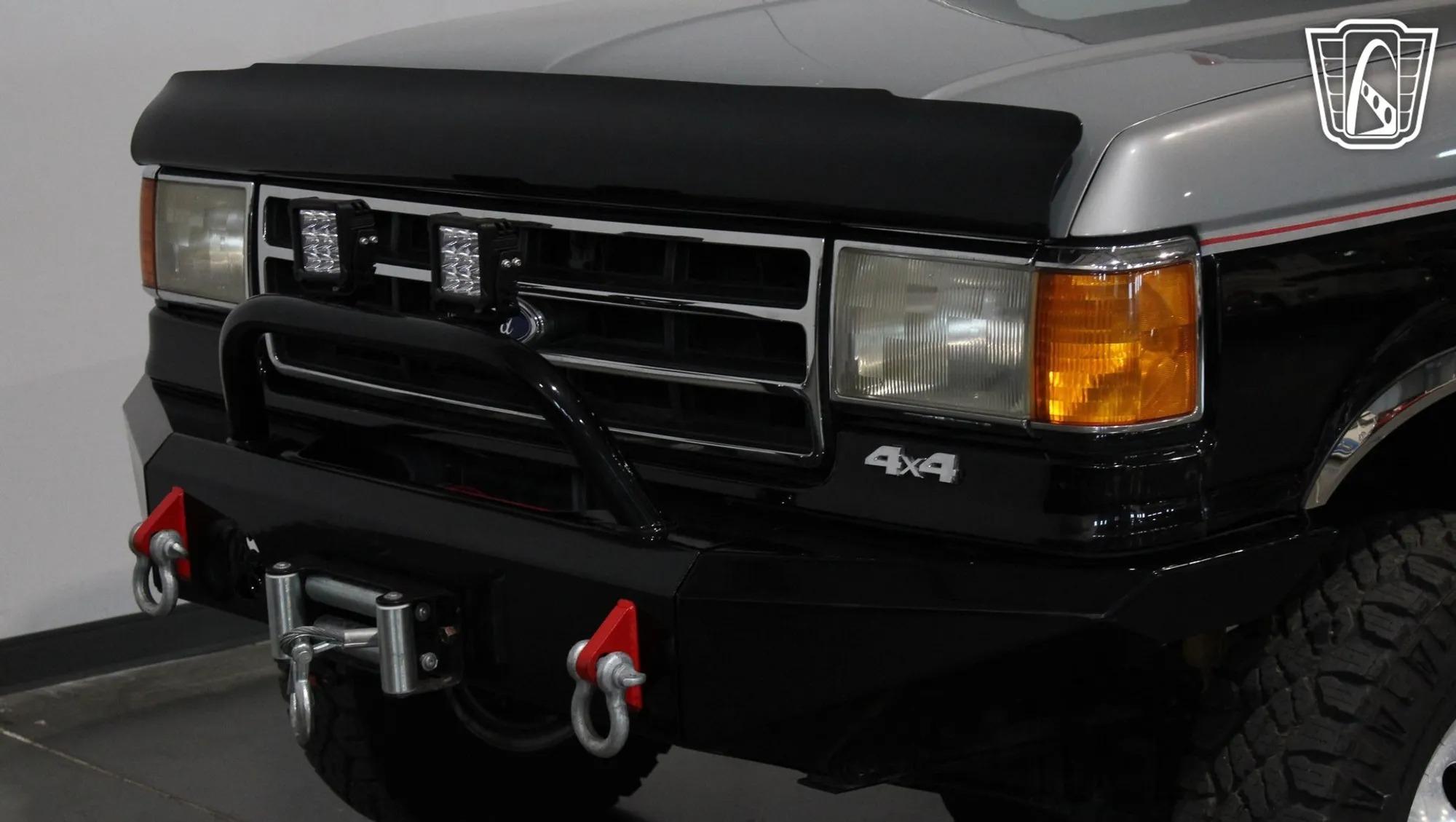 1991 Ford F-350 XLT Lariat