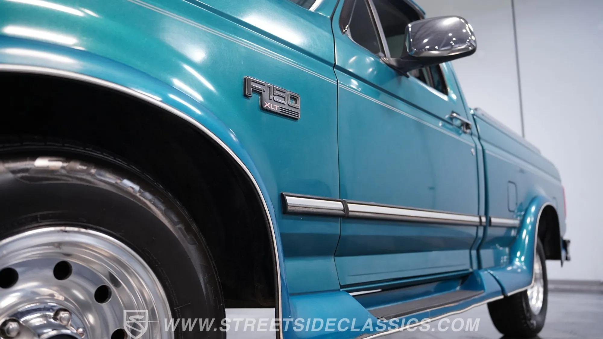 1996 Ford F-150 XLT