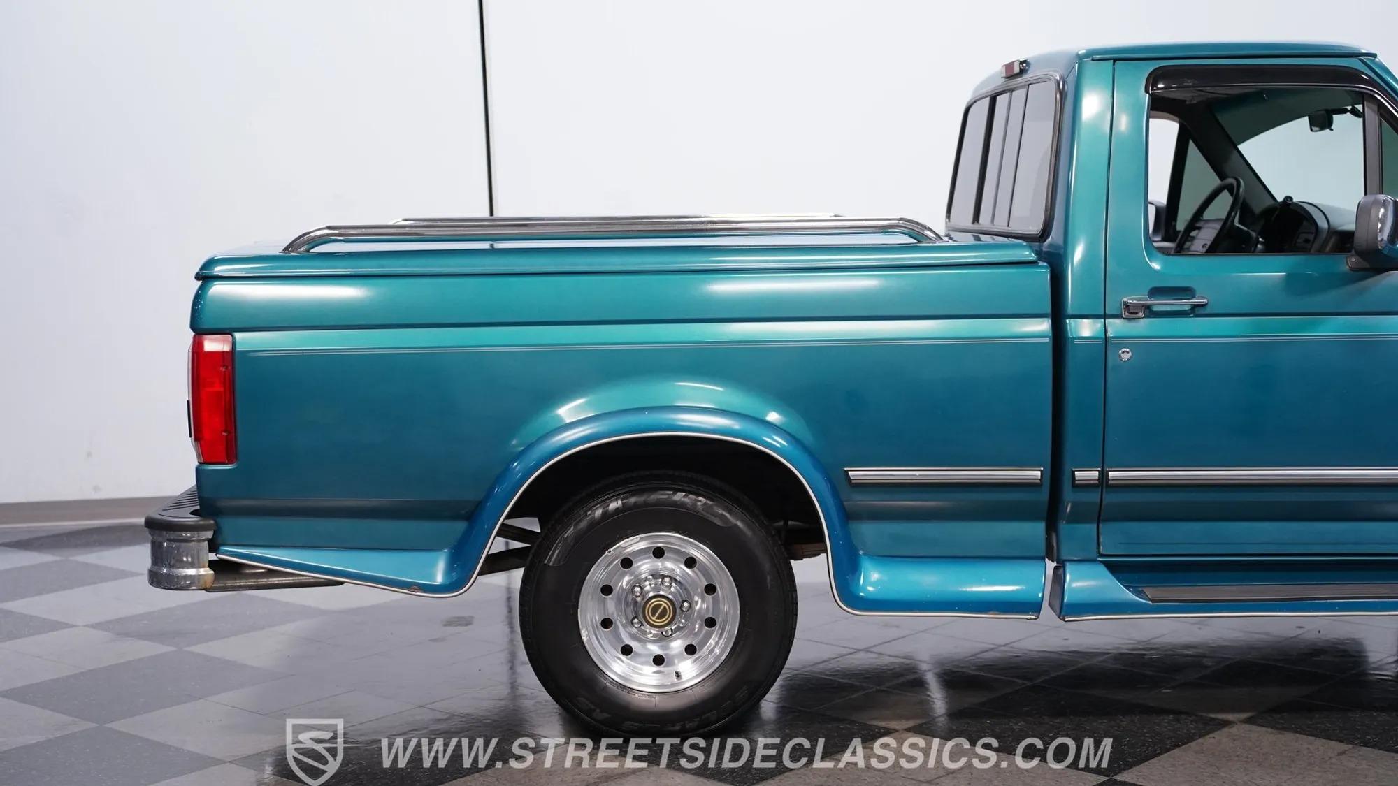 1996 Ford F-150 XLT
