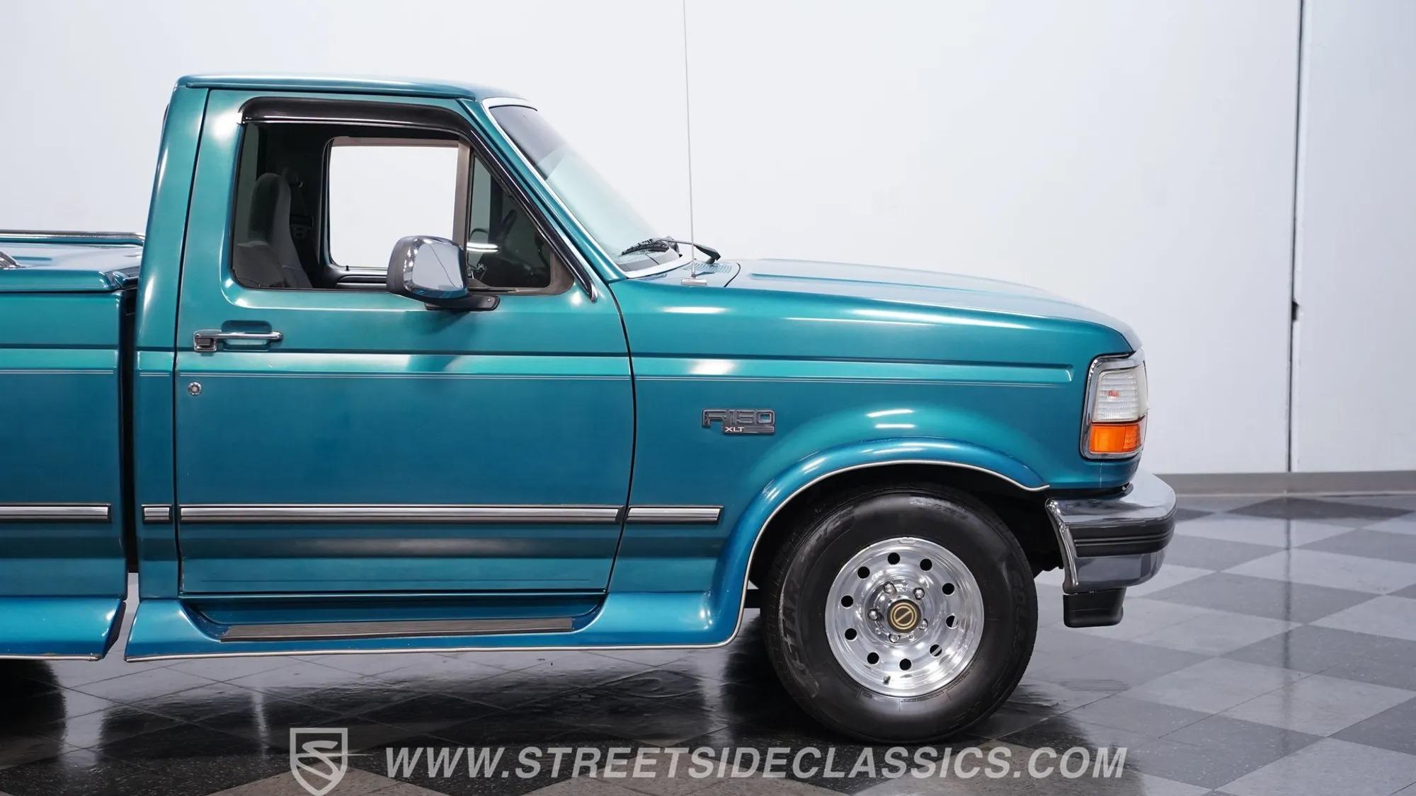 1996 Ford F-150 XLT
