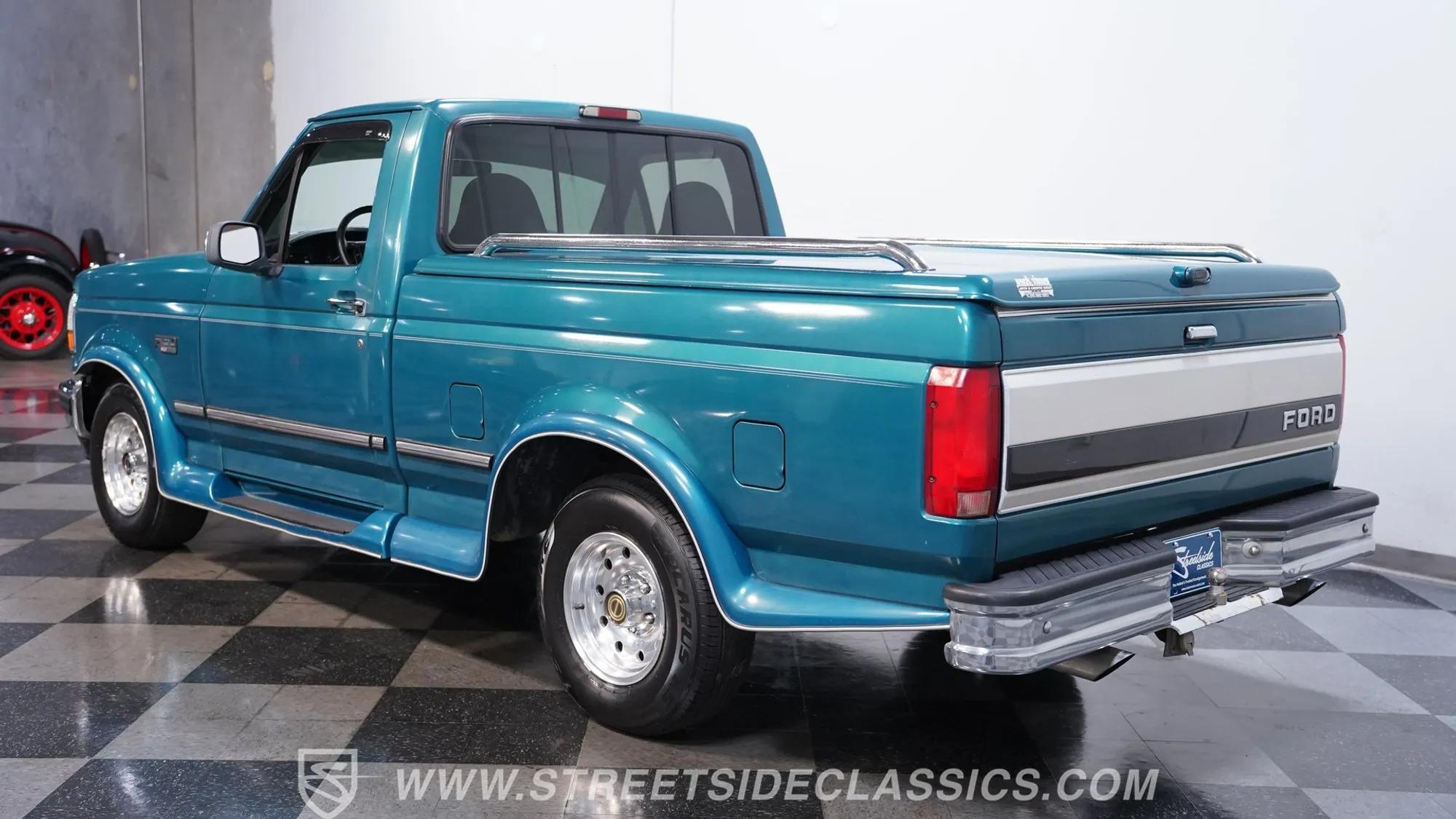 1996 Ford F-150 XLT - 3