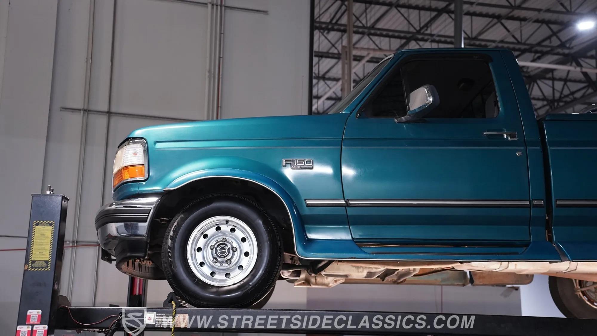 1996 Ford F-150 XLT