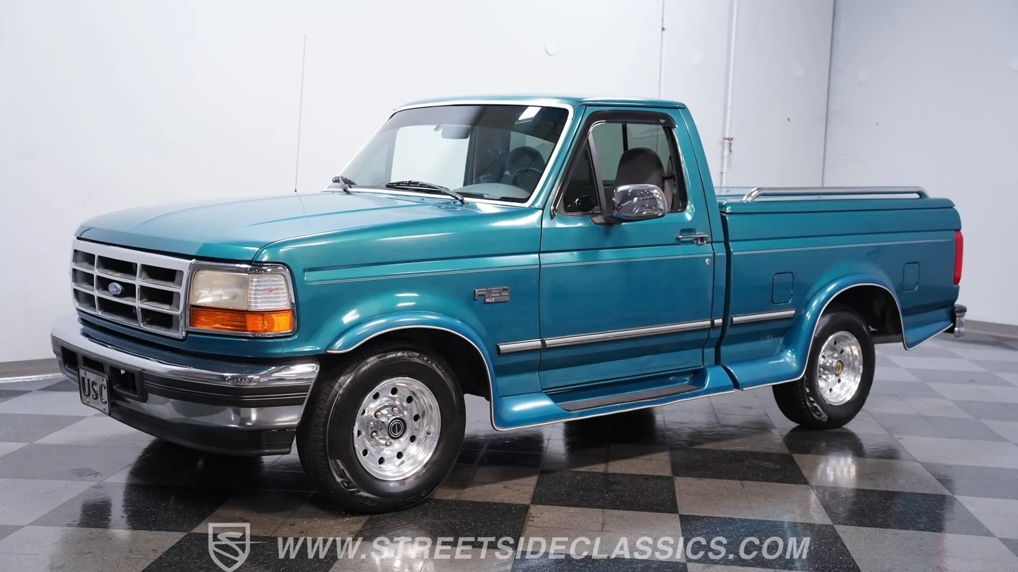 1996 Ford F-150 XLT - 4