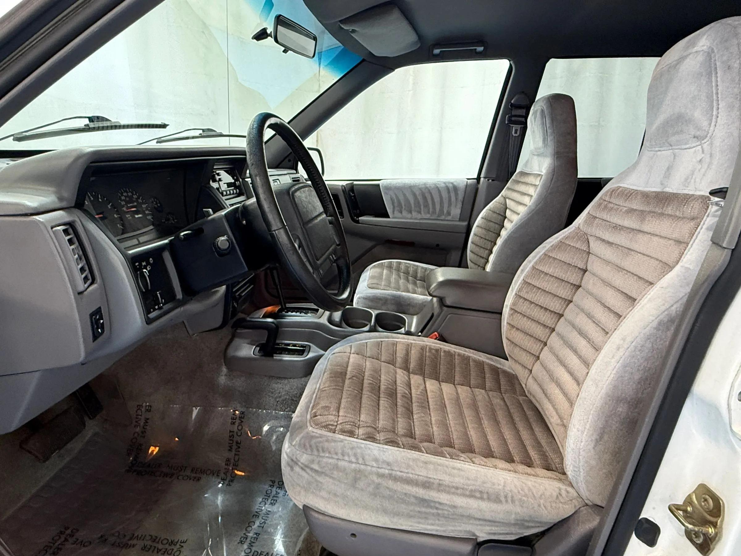 63k-Mile 1995 Jeep Grand Cherokee Laredo