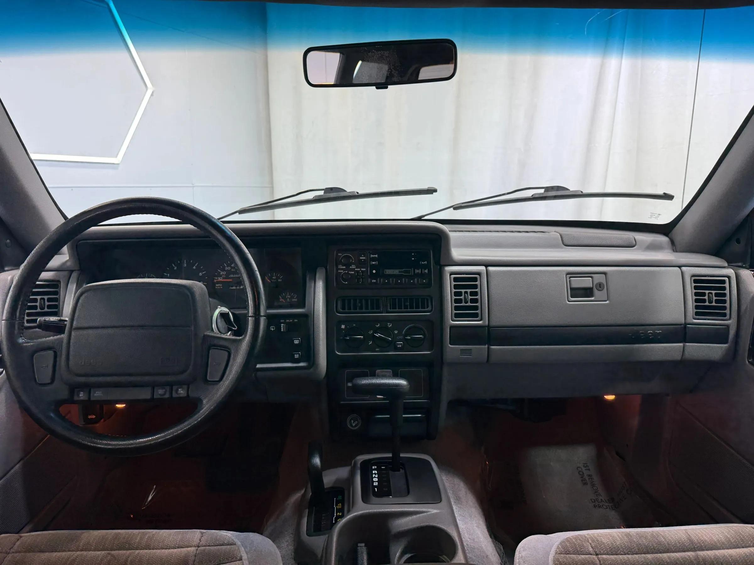 63k-Mile 1995 Jeep Grand Cherokee Laredo