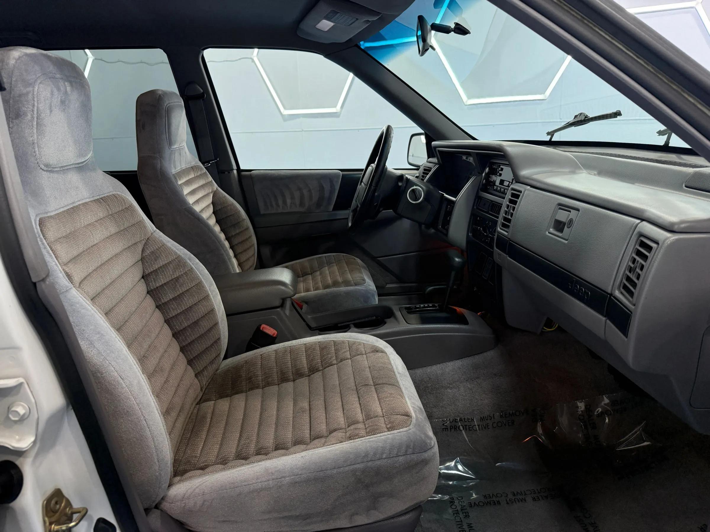 63k-Mile 1995 Jeep Grand Cherokee Laredo